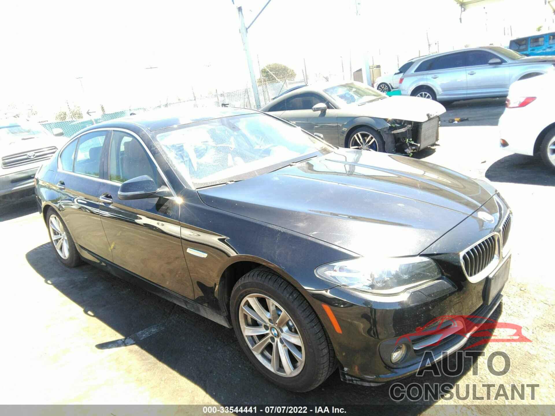 BMW 5 SERIES 2016 - WBA5A7C58GG150052