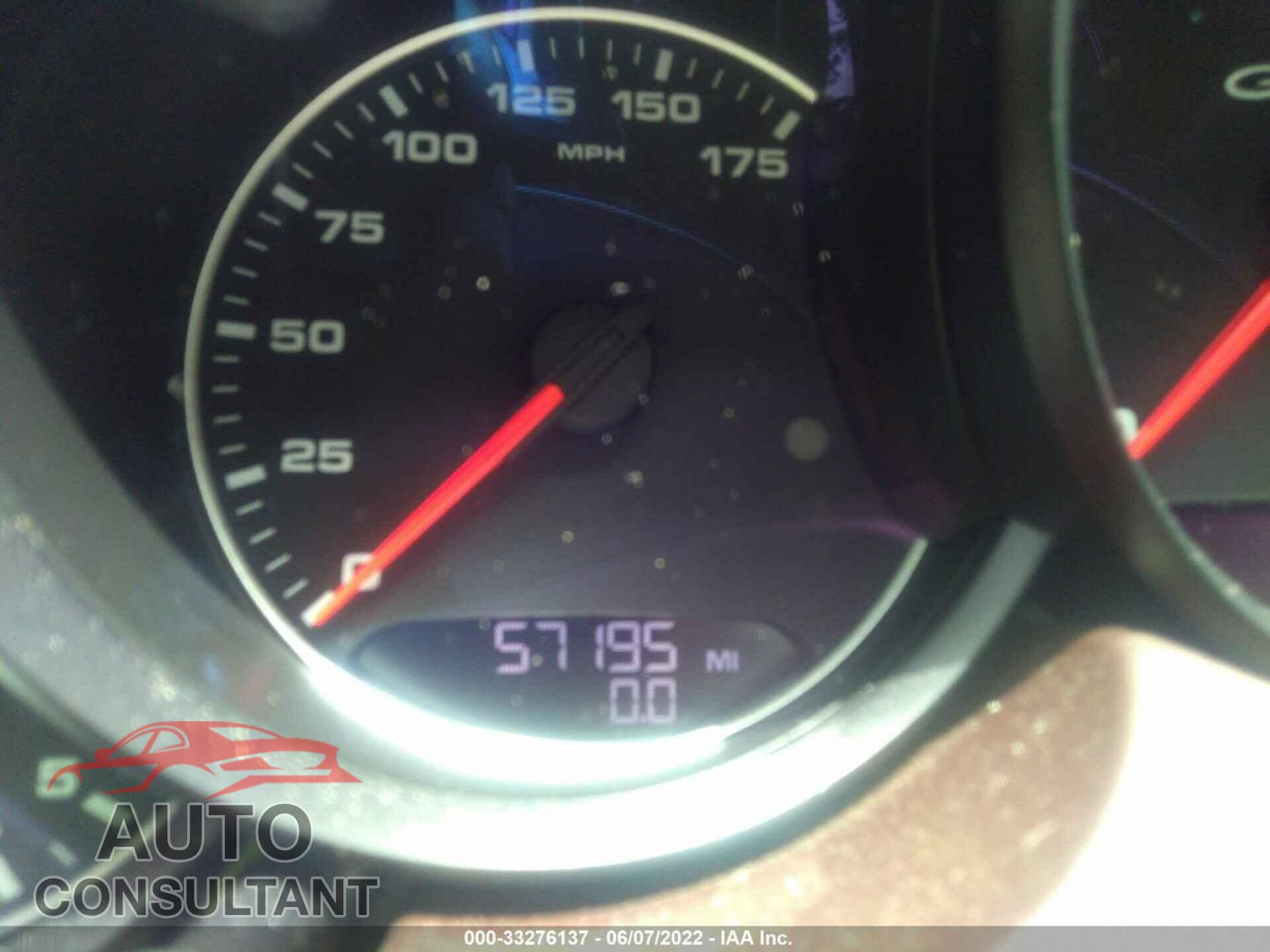 PORSCHE CAYENNE 2016 - WP1AD2A28GLA76657