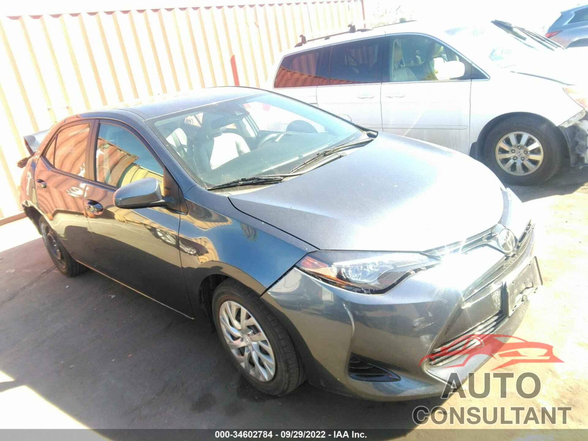TOYOTA COROLLA 2018 - 2T1BURHE1JC115702