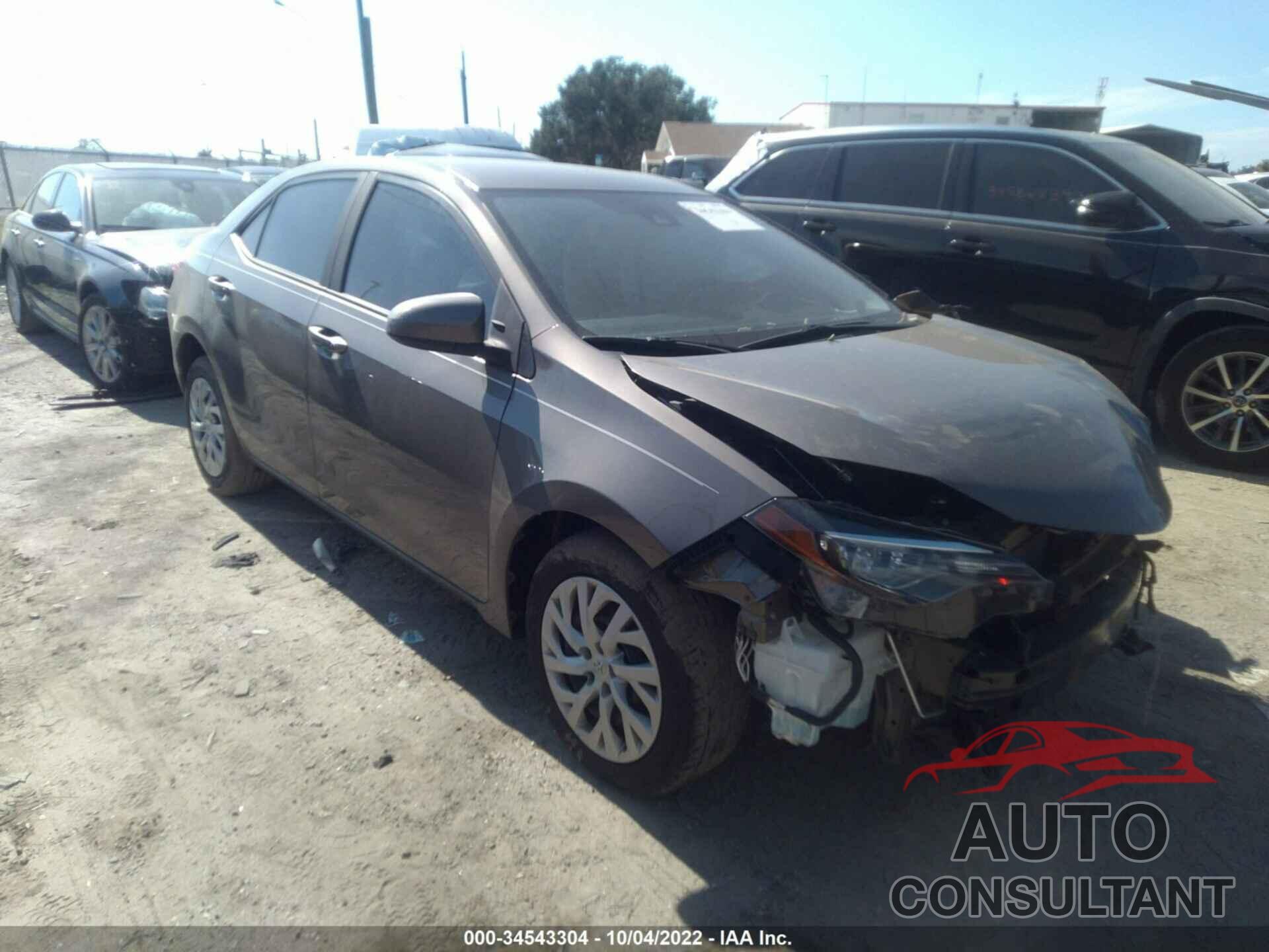 TOYOTA COROLLA 2018 - 5YFBURHE4JP771327