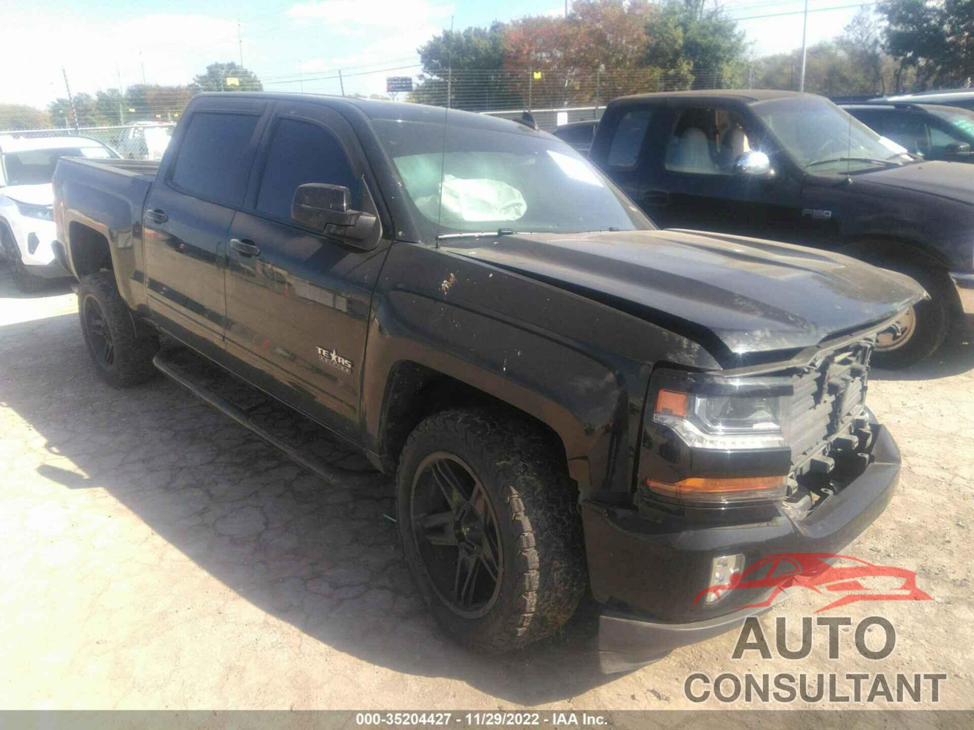 CHEVROLET SILVERADO 1500 2018 - 3GCUKREC2JG614712