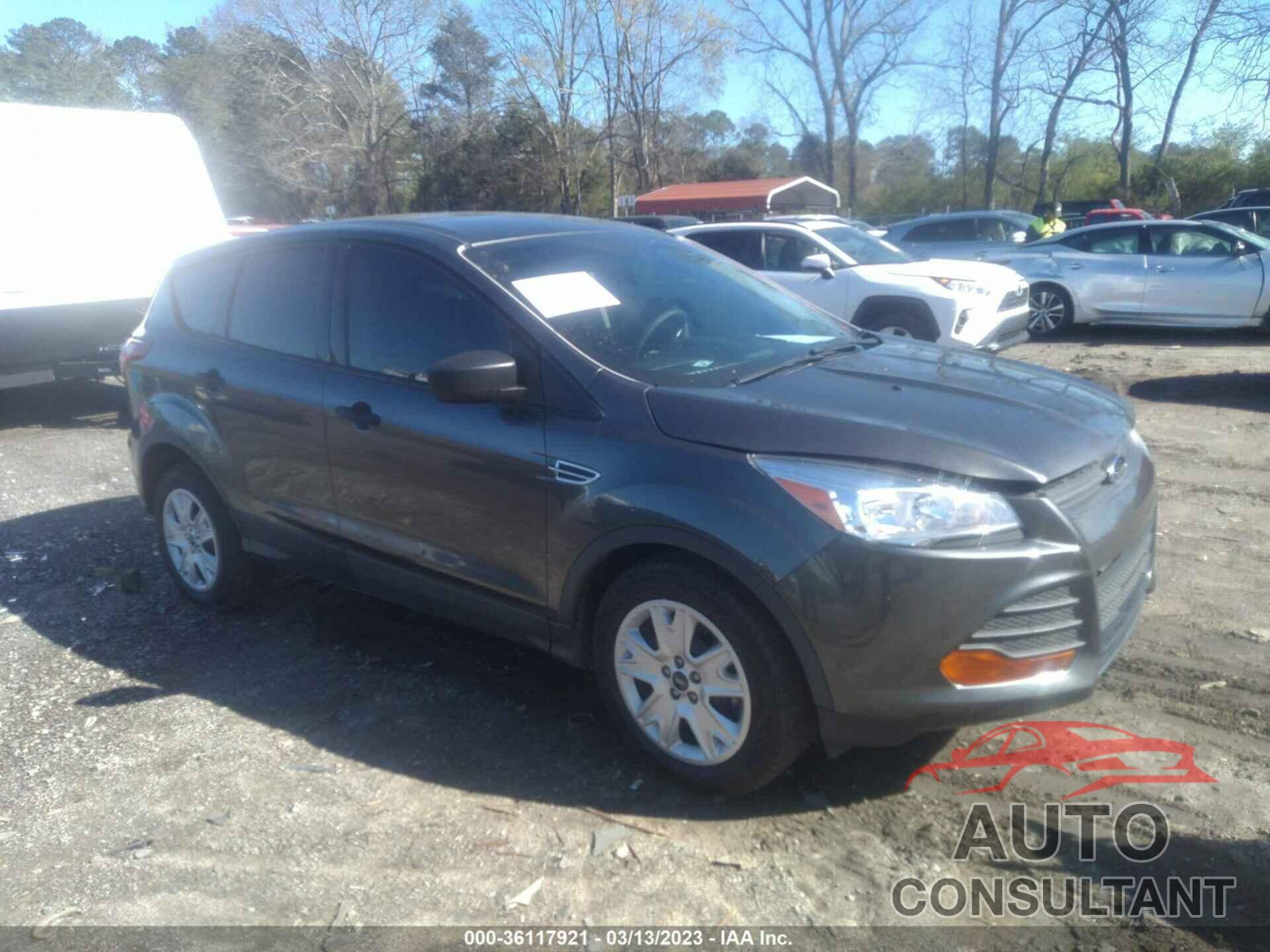 FORD ESCAPE 2015 - 1FMCU0F7XFUC66113