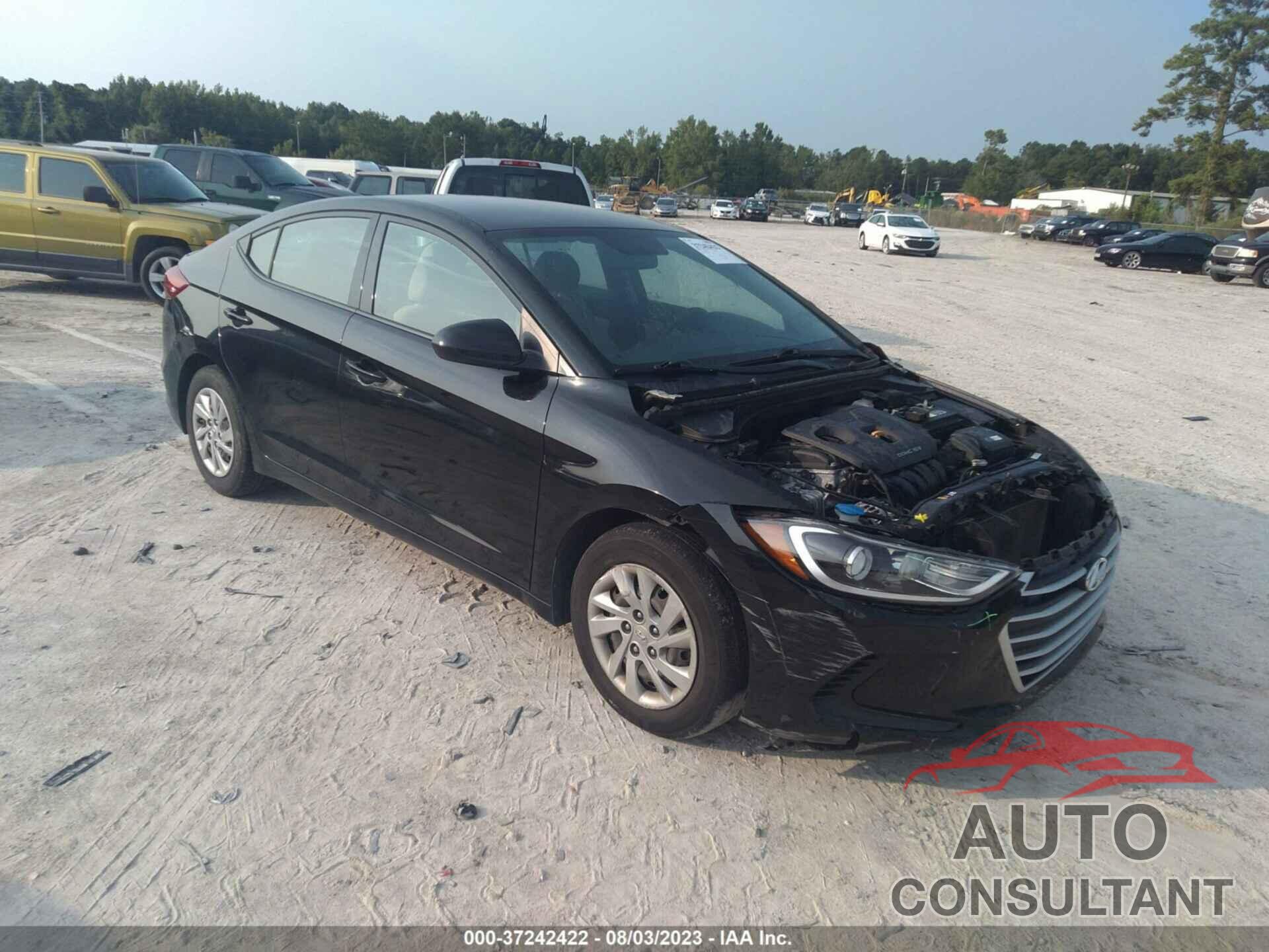 HYUNDAI ELANTRA 2018 - KMHD74LF7JU591583