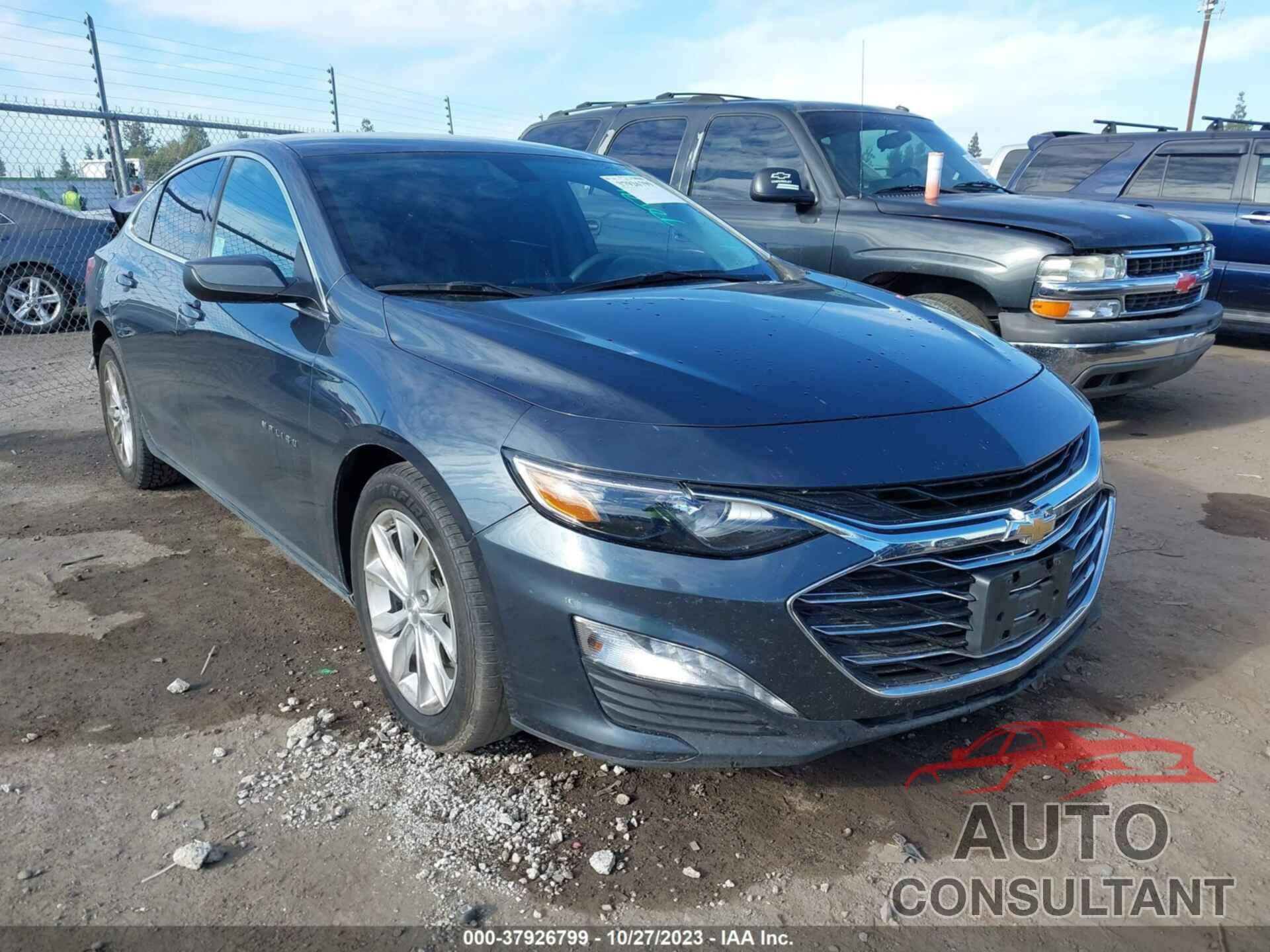CHEVROLET MALIBU 2021 - 1G1ZD5ST3MF061404