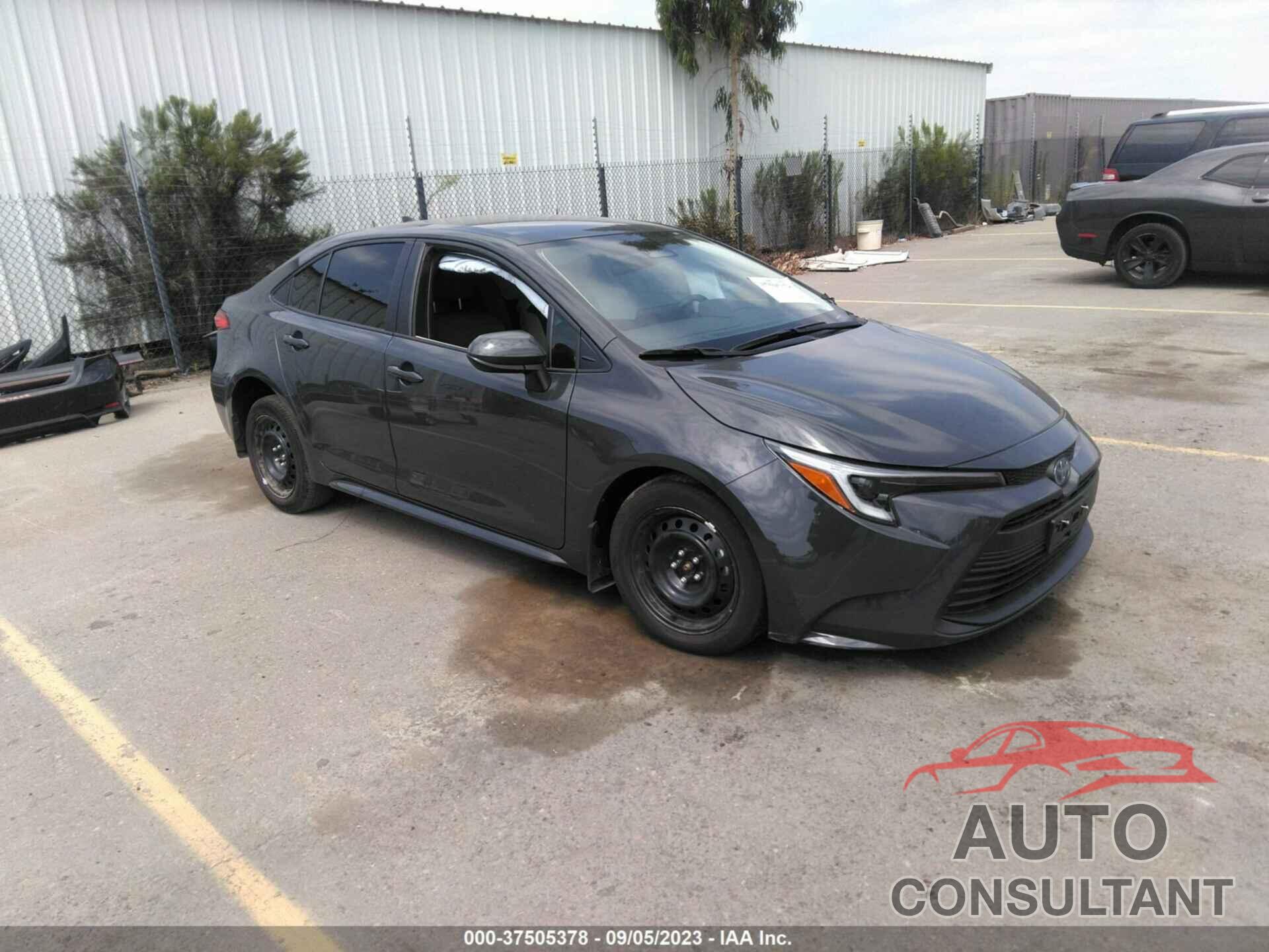 TOYOTA COROLLA 2023 - JTDBCMFE5P3020134