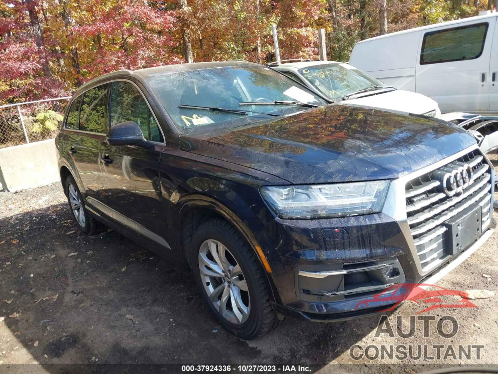 AUDI Q7 2017 - WA1LAAF77HD037517