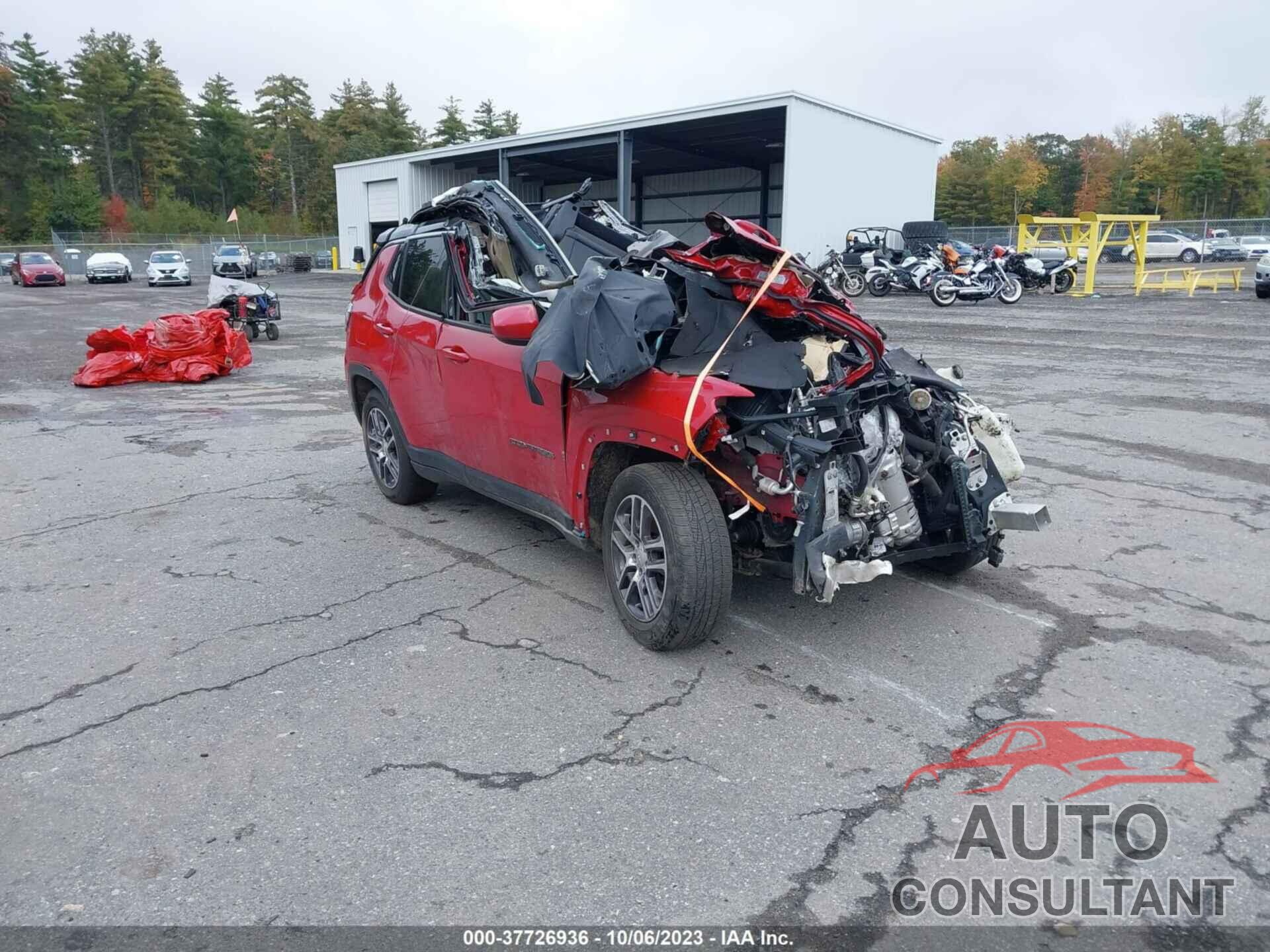 JEEP COMPASS 2018 - 3C4NJDBB2JT115437