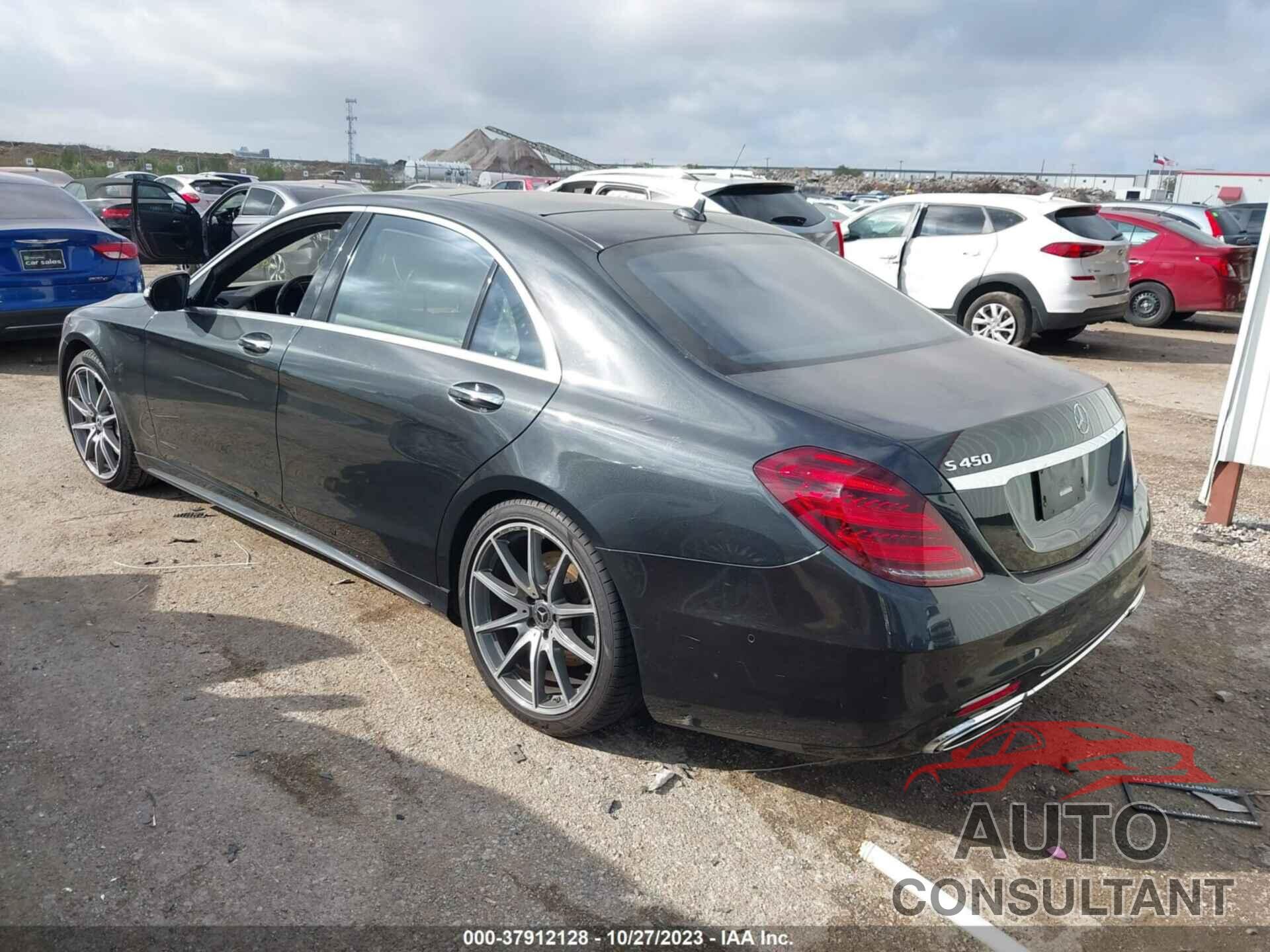 MERCEDES-BENZ S 2018 - WDDUG6GB4JA346402