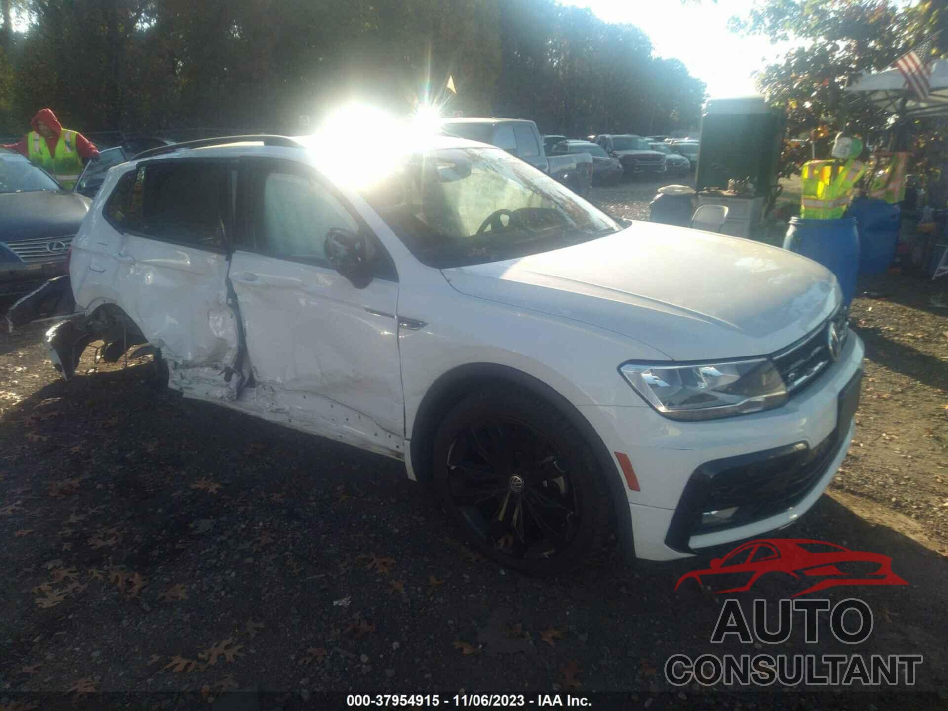 VOLKSWAGEN TIGUAN 2021 - 3VV2B7AX2MM151420