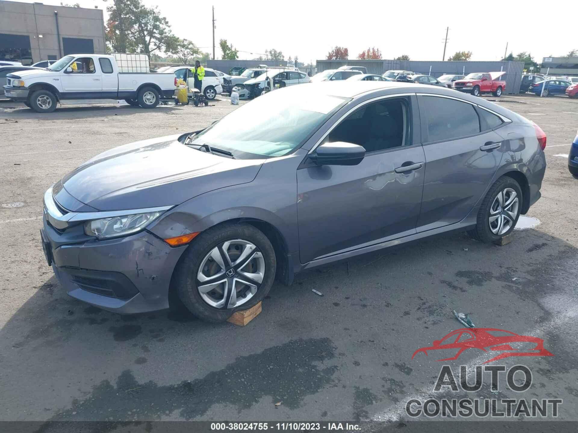 HONDA CIVIC 2018 - 2HGFC2F55JH525960