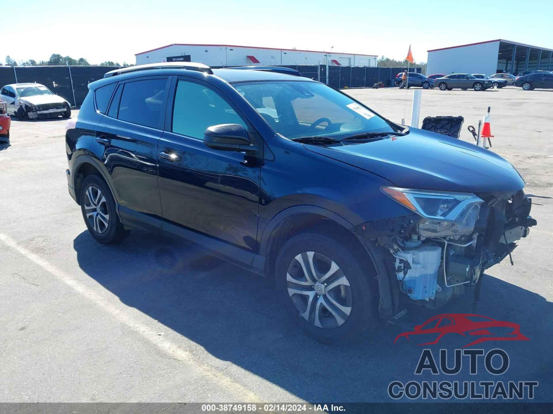 TOYOTA RAV4 2017 - JTMZFREV5HJ721225