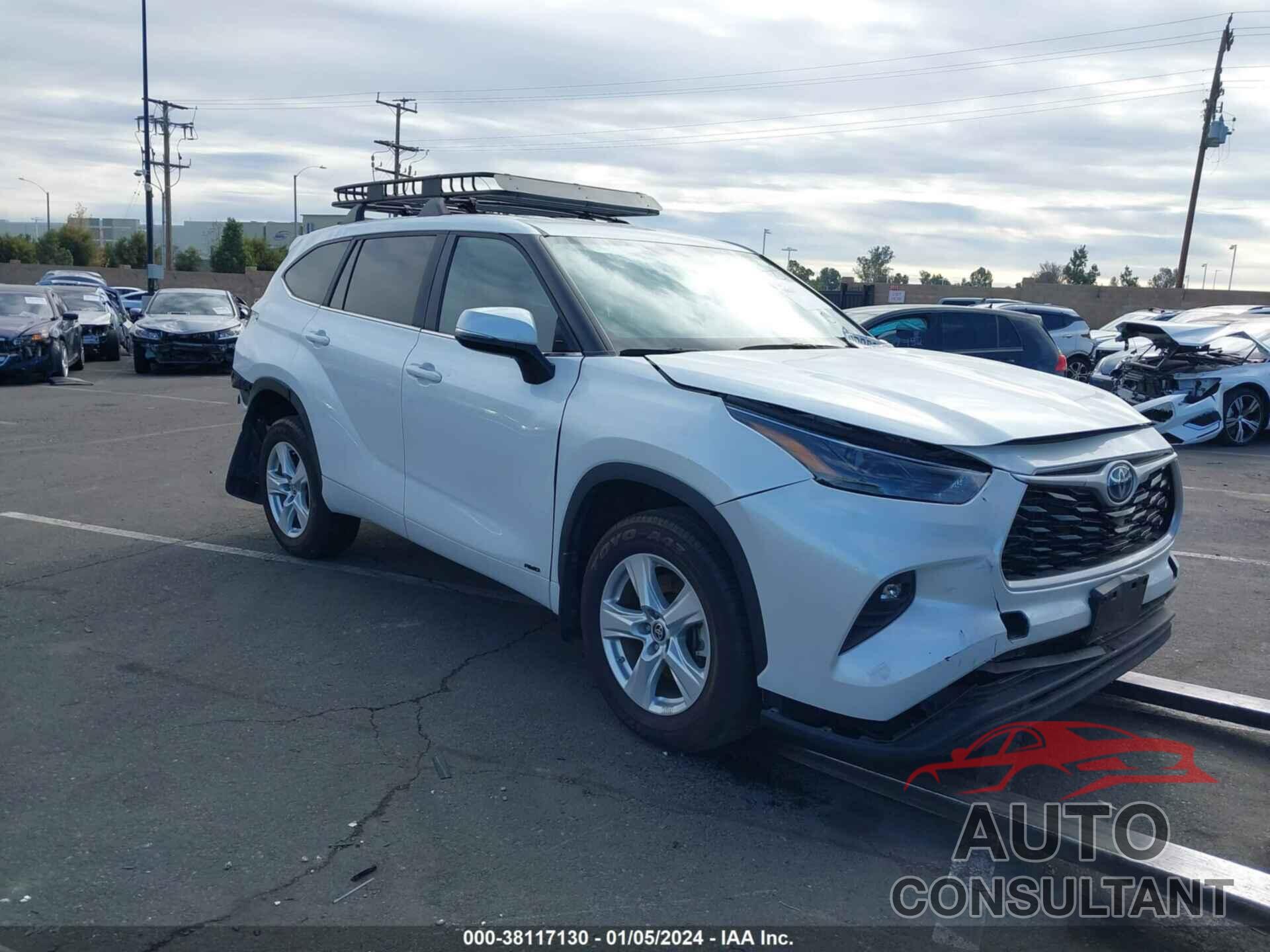 TOYOTA HIGHLANDER 2023 - 5TDBBRCHXPS563895