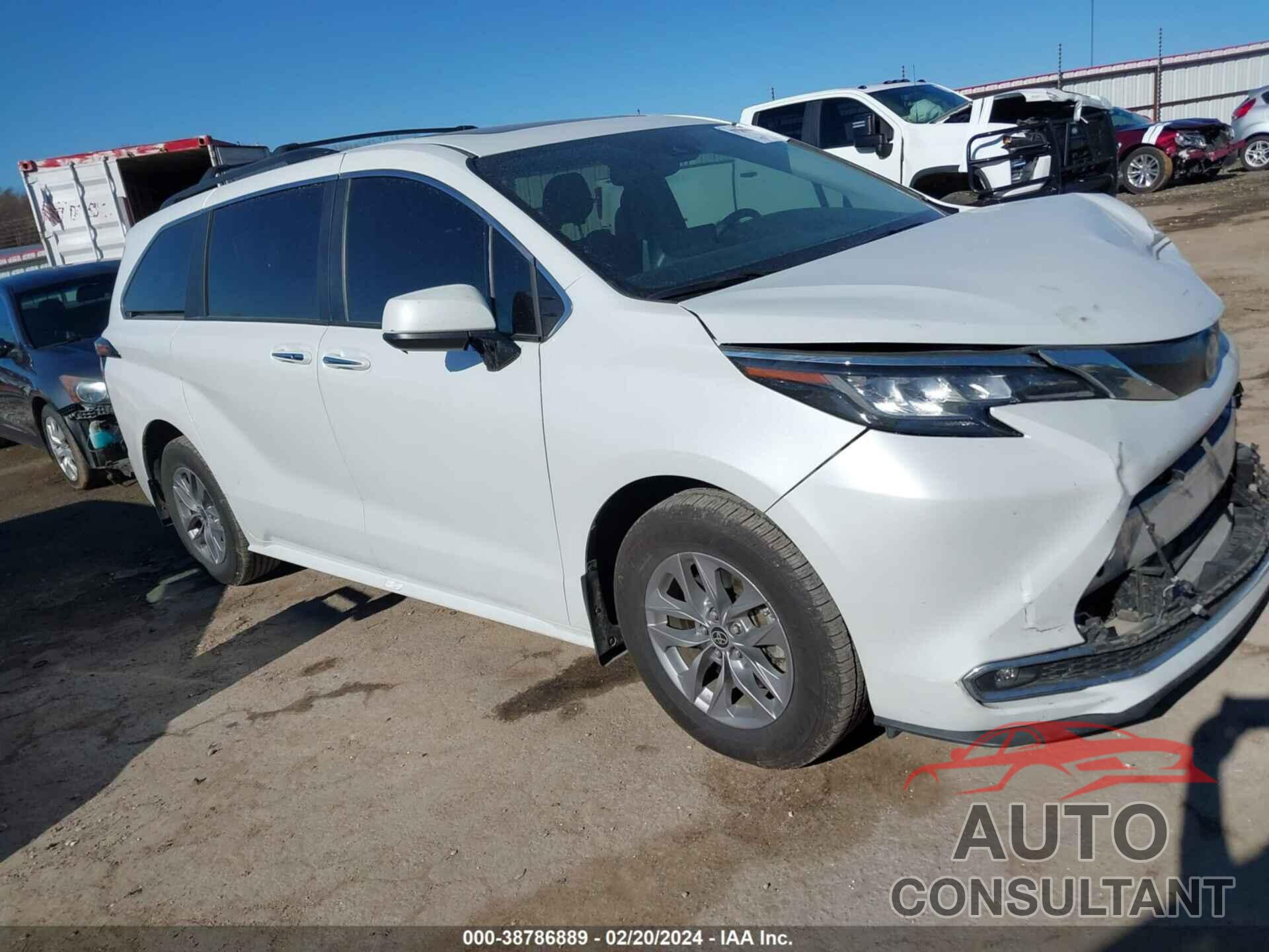 TOYOTA SIENNA 2022 - 5TDYRKEC2NS087671