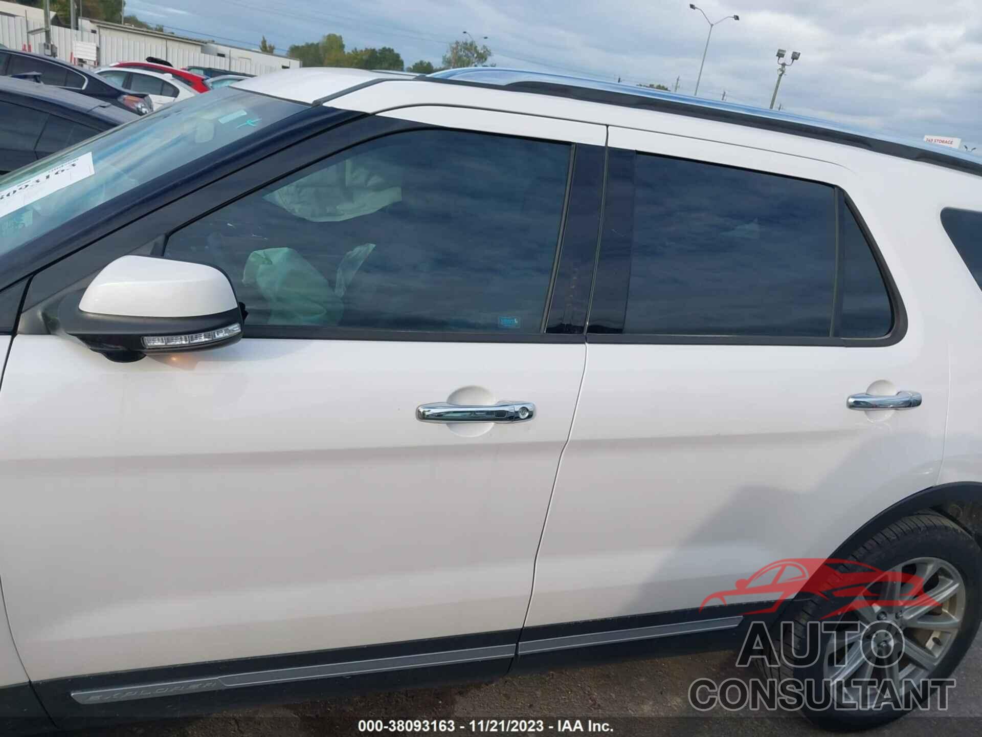 FORD EXPLORER 2017 - 1FM5K7F89HGD98426