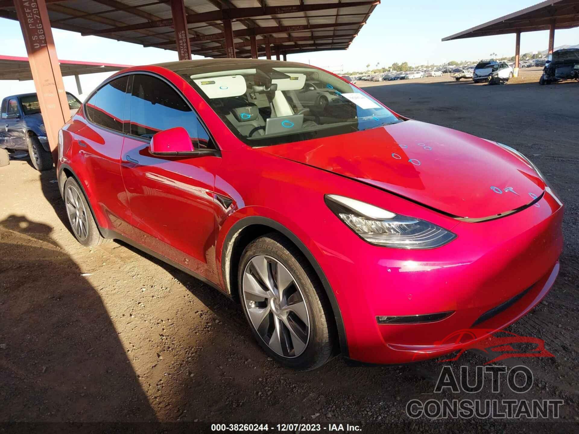 TESLA MODEL Y 2021 - 5YJYGDEE5MF245362