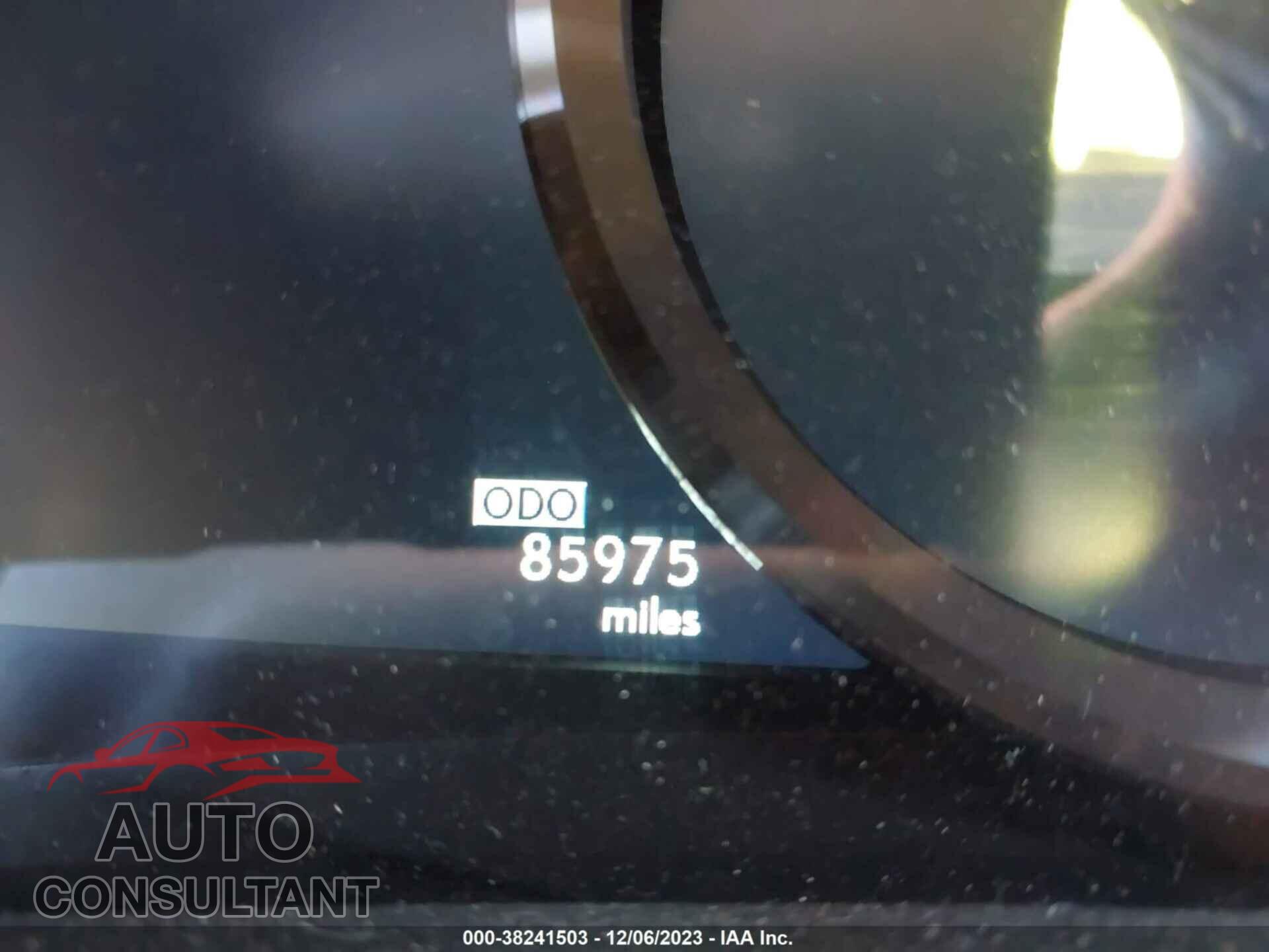 LEXUS RC F 2015 - JTHHP5BC4F5000919