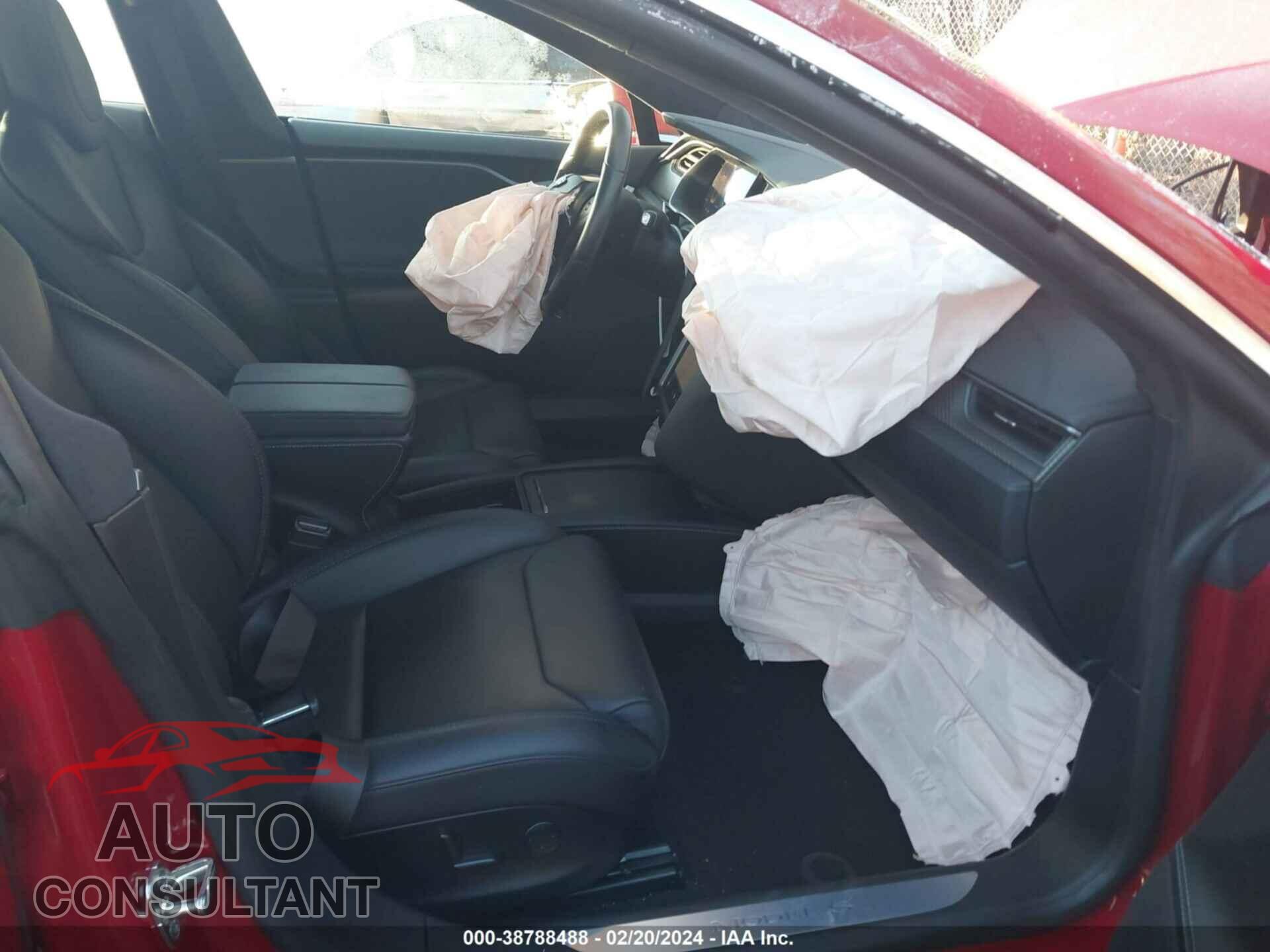 TESLA MODEL S 2018 - 5YJSA1E26JF261089