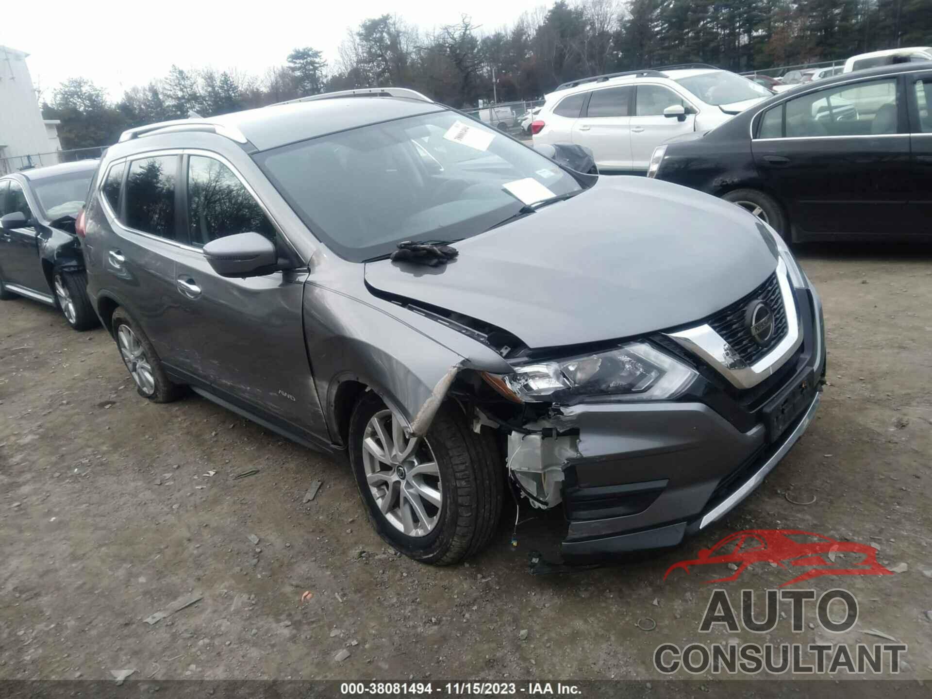 NISSAN ROGUE 2018 - KNMAT2MV1JP541578