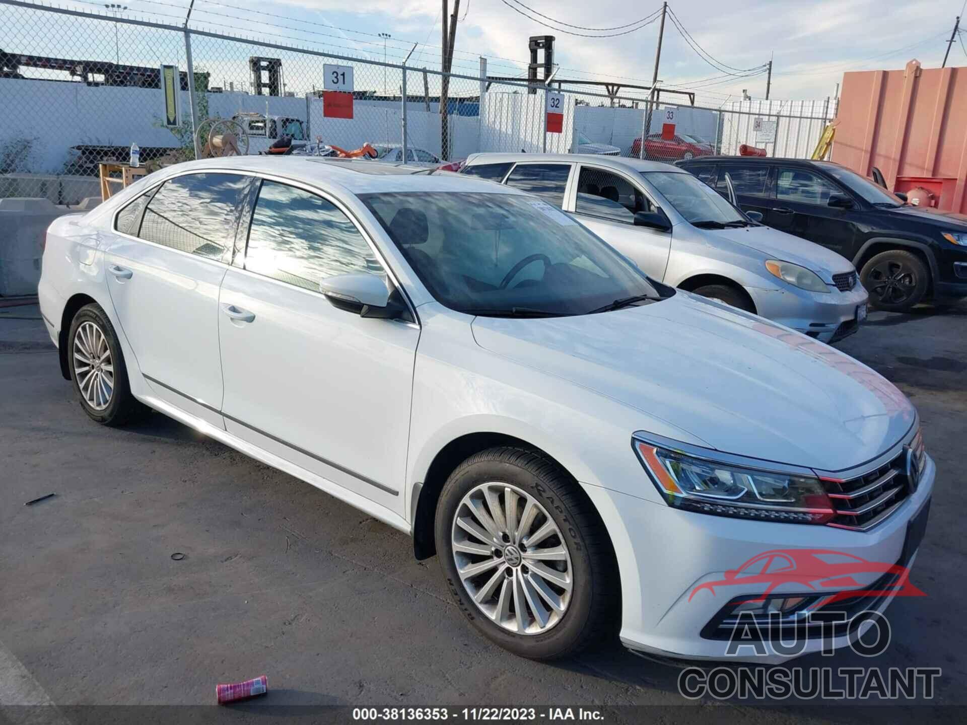 VOLKSWAGEN PASSAT 2017 - 1VWBT7A32HC024714