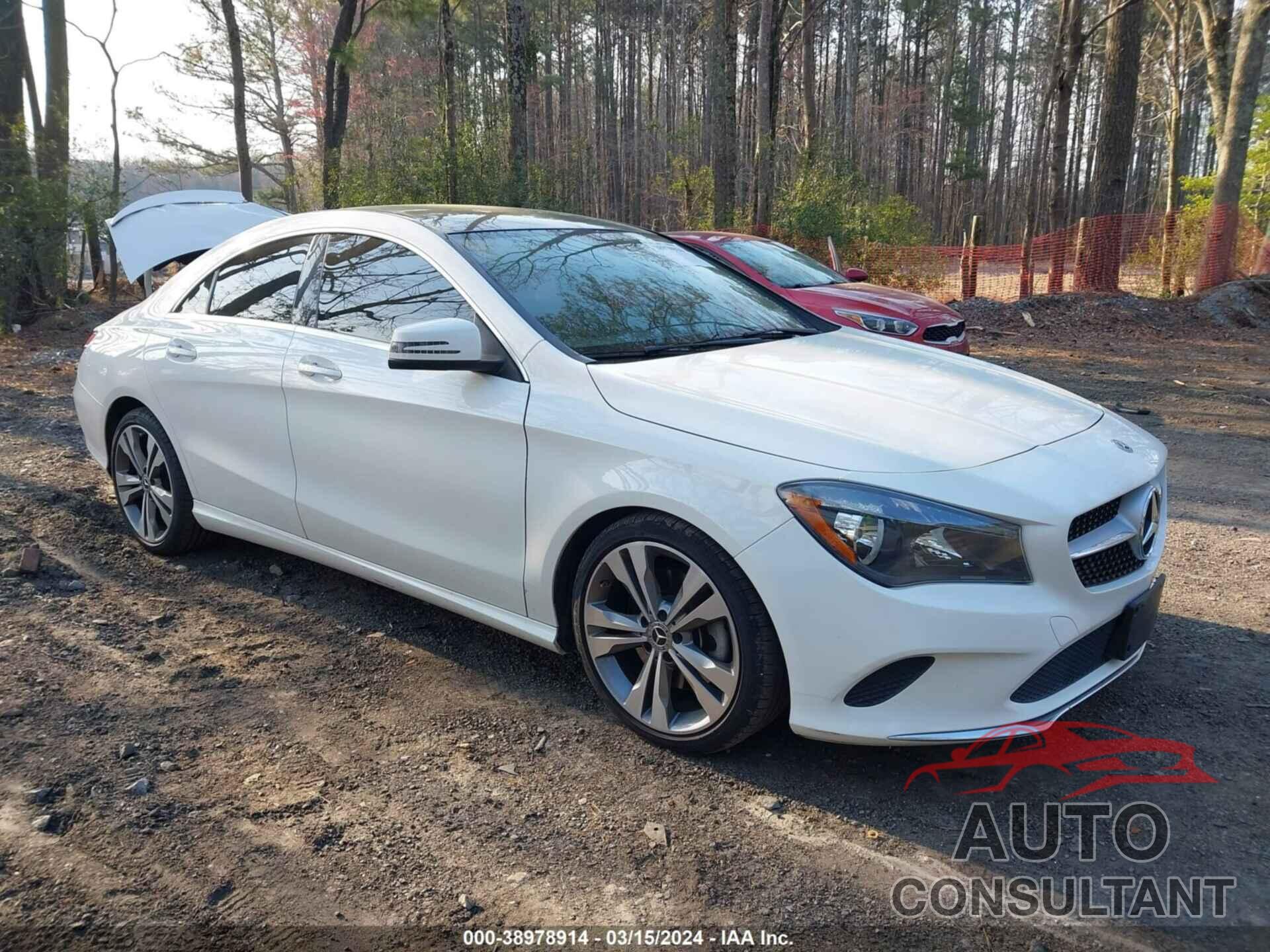MERCEDES-BENZ CLA 250 2019 - WDDSJ4GB9KN724981