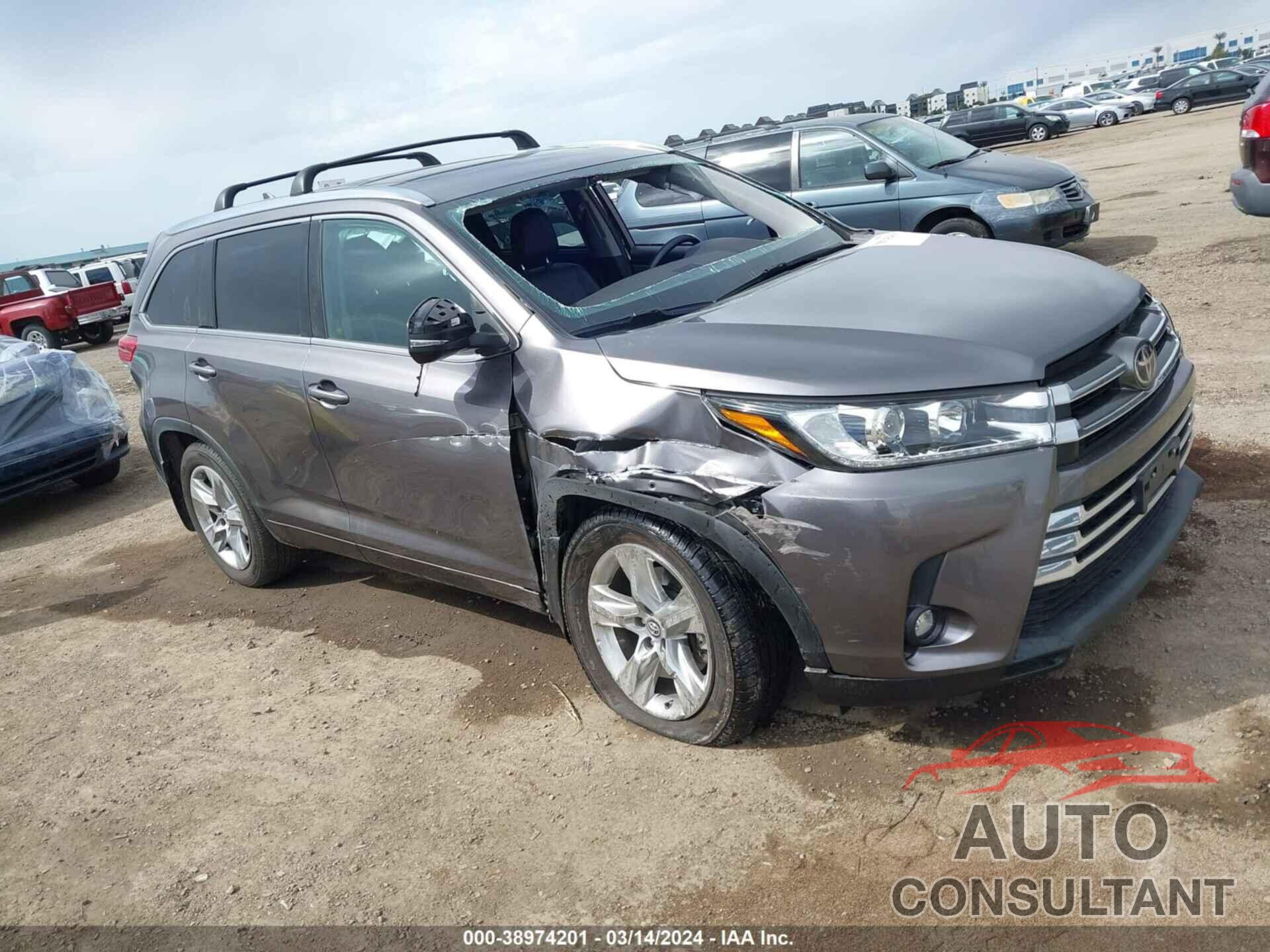 TOYOTA HIGHLANDER 2019 - 5TDDZRFH3KS714097