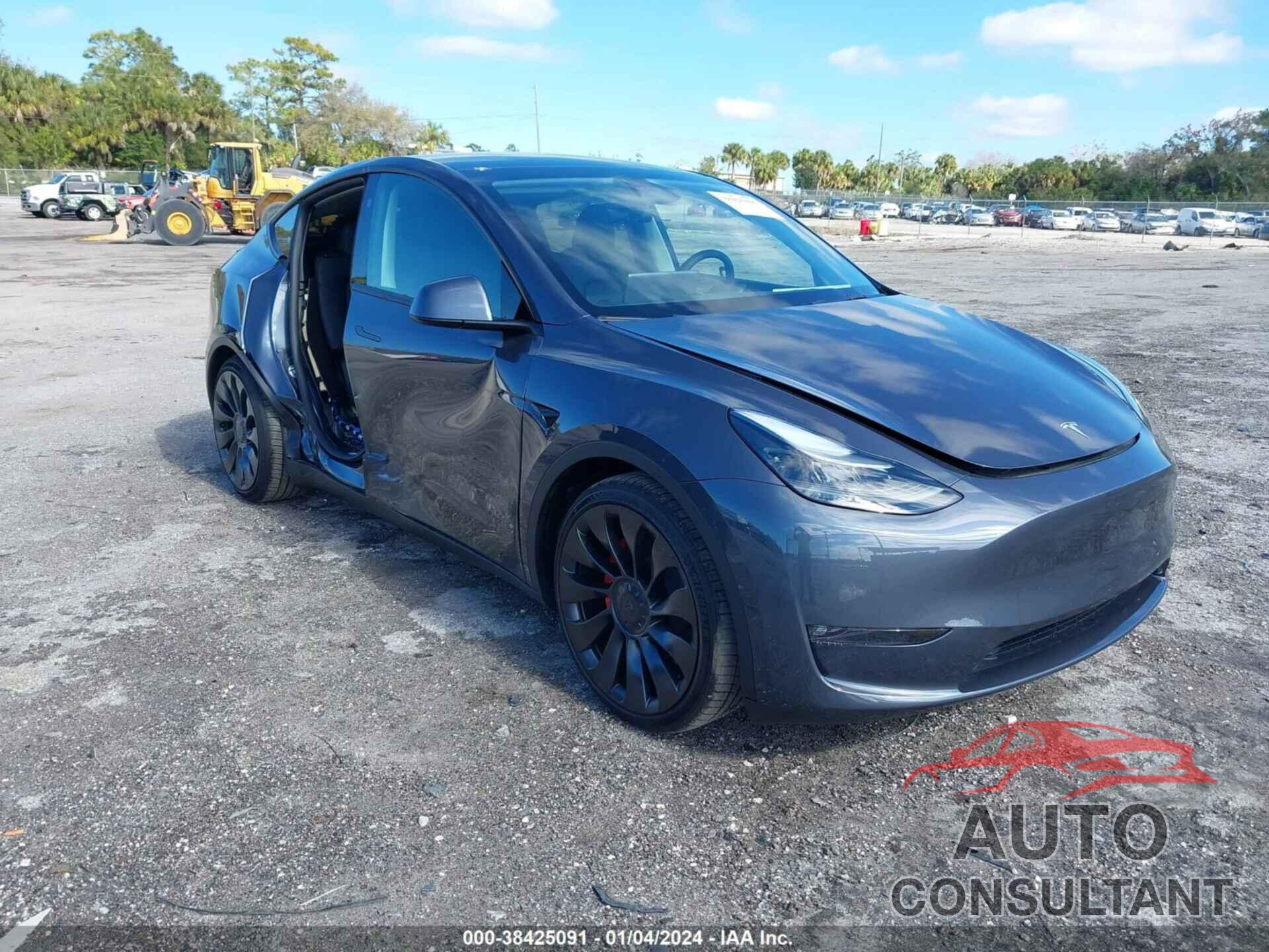 TESLA MODEL Y 2023 - 7SAYGDEF4PF919517