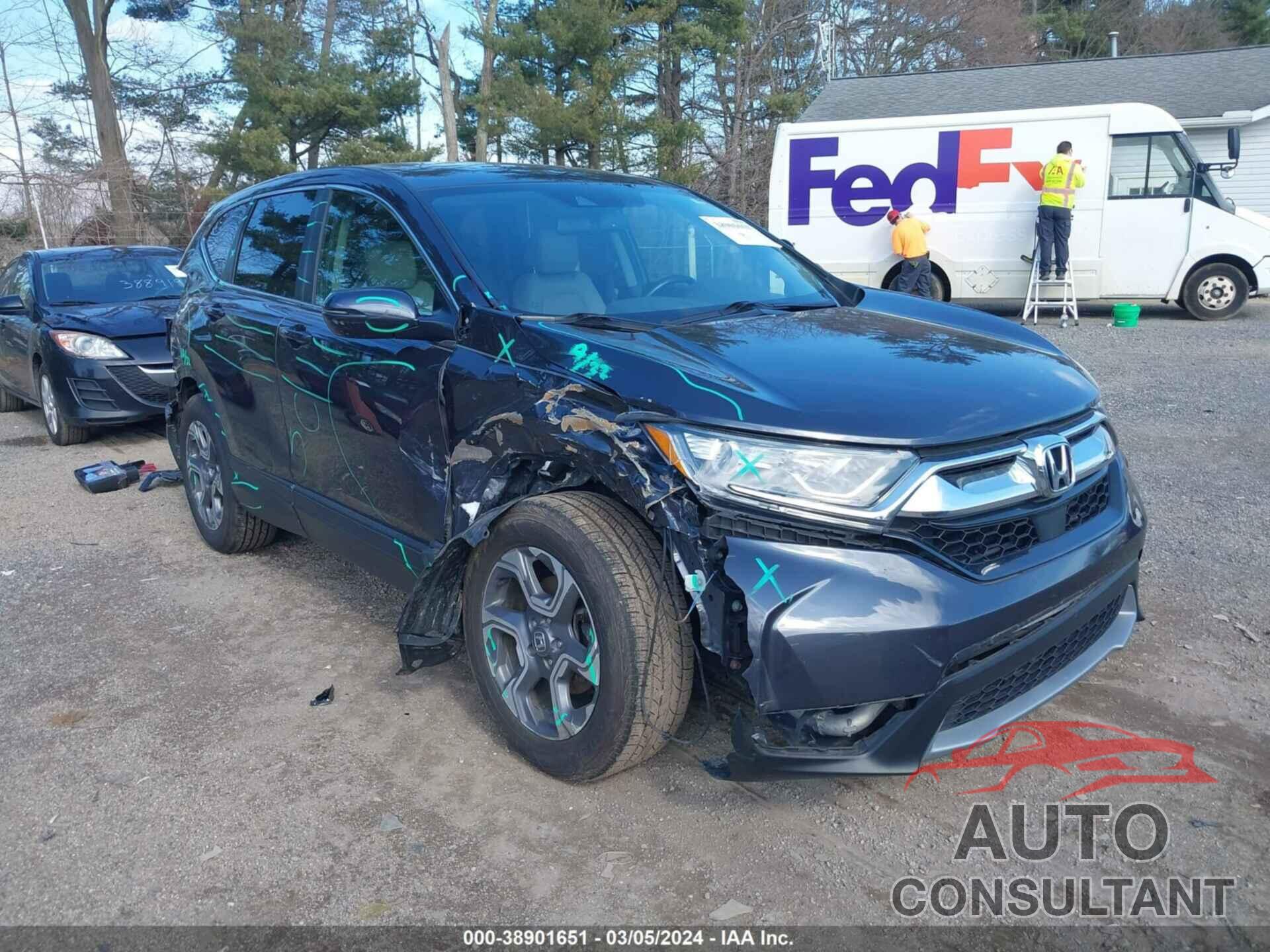 HONDA CR-V 2018 - 7FARW1H87JE048124
