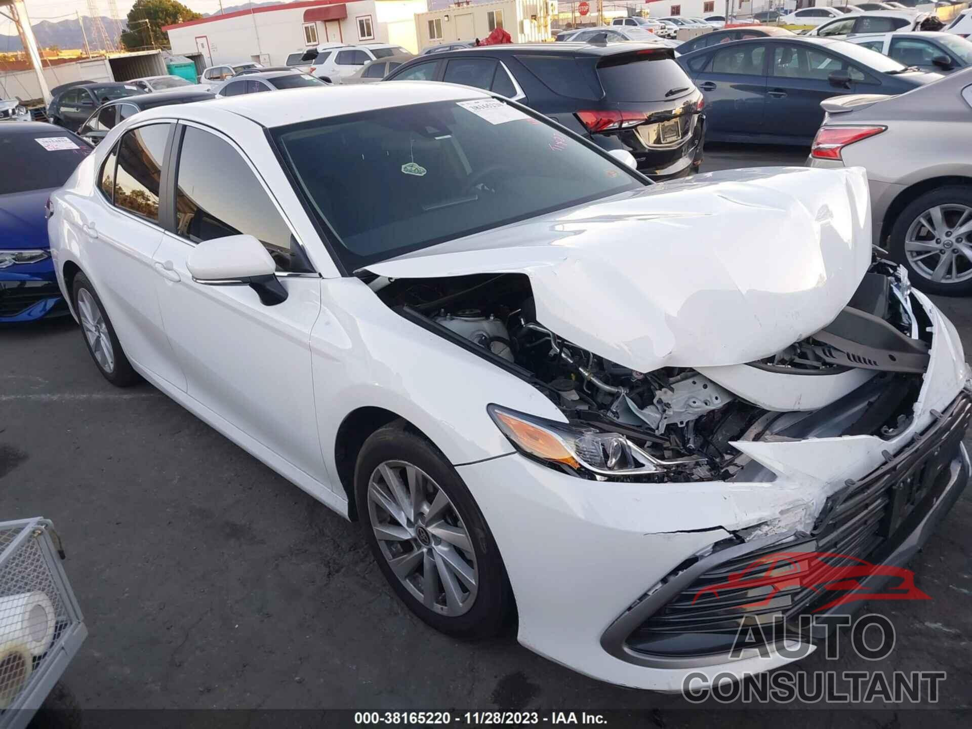 TOYOTA CAMRY 2023 - 4T1C11AK0PU107578