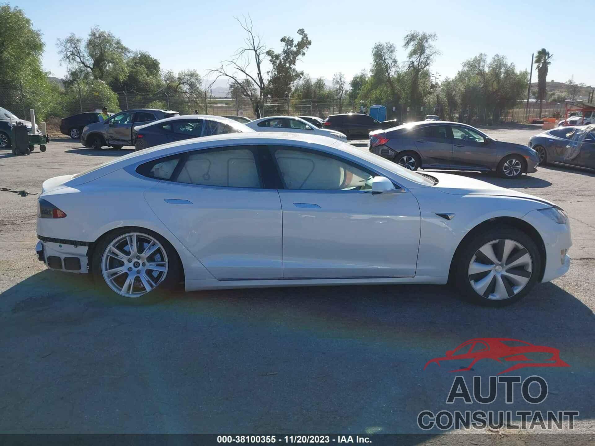 TESLA MODEL S 2020 - 5YJSA1E22LF397948