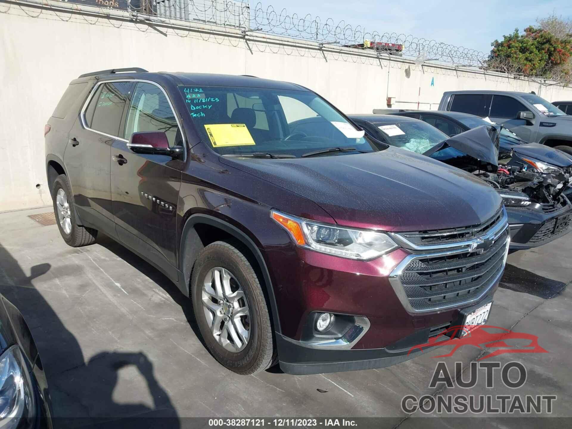 CHEVROLET TRAVERSE 2019 - 1GNERGKW1KJ121808