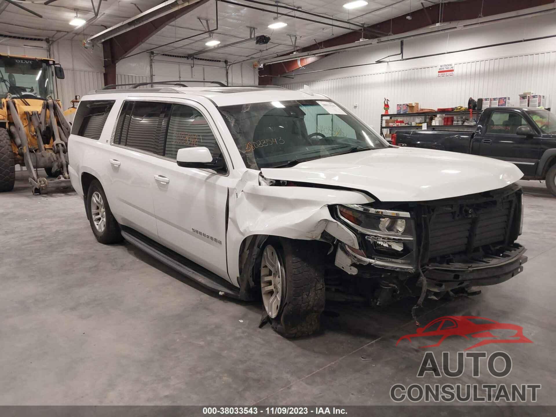 CHEVROLET SUBURBAN 2018 - 1GNSKHKC4JR153560