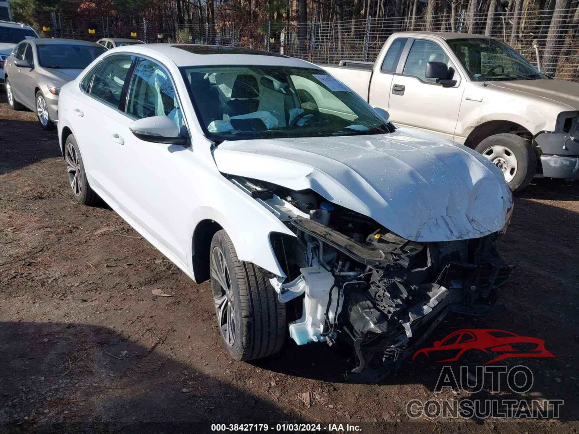 VOLKSWAGEN PASSAT 2022 - 1VWSA7A35NC009898