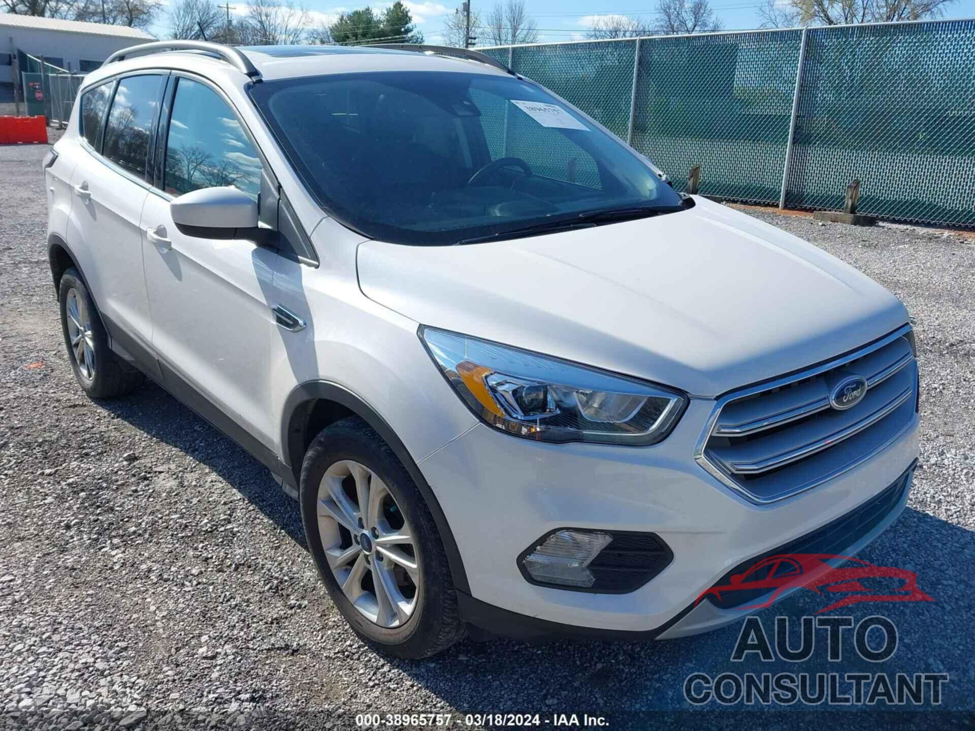 FORD ESCAPE 2018 - 1FMCU0HD0JUA20280