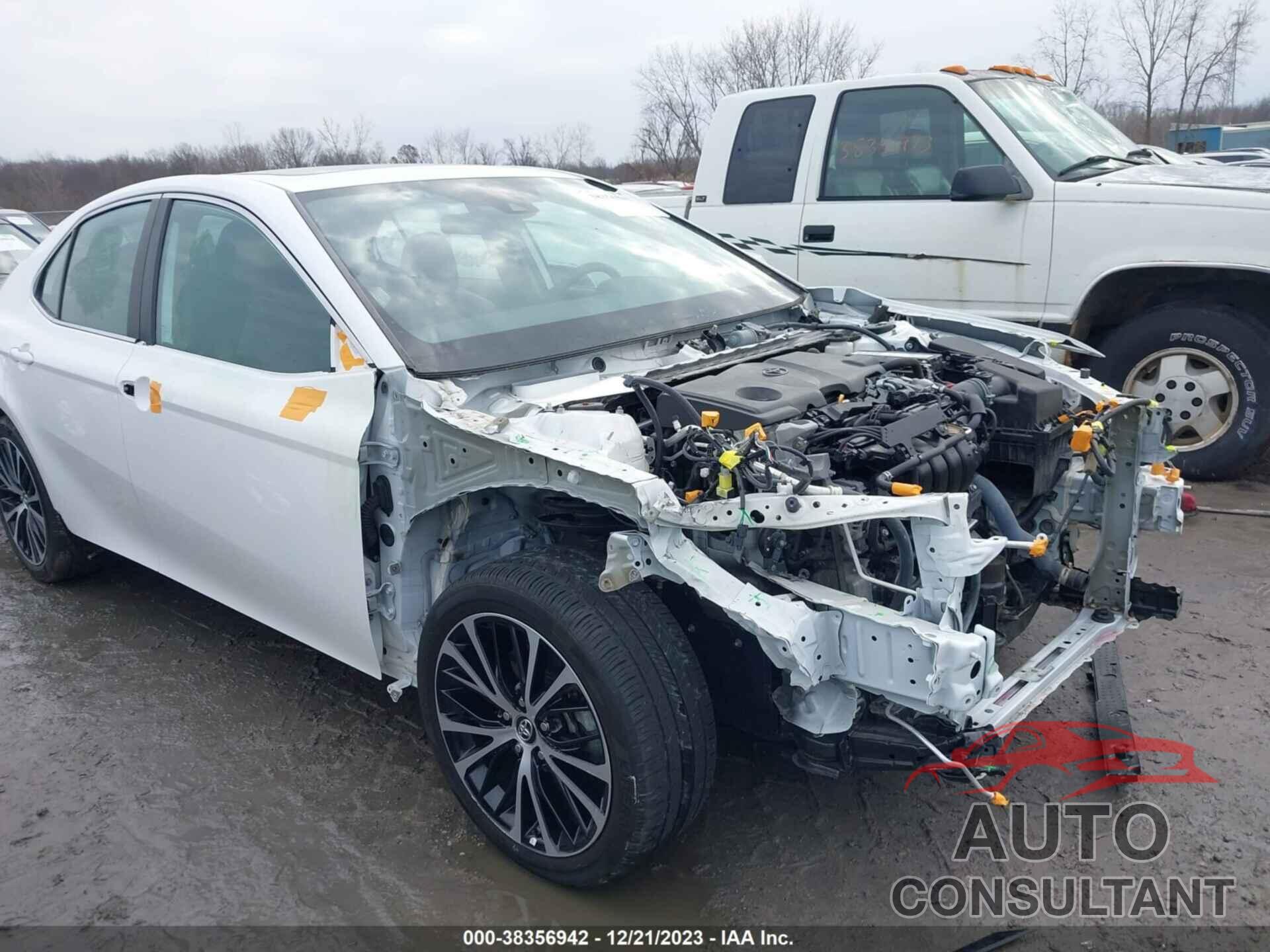 TOYOTA CAMRY 2019 - 4T1B11HK7KU713129
