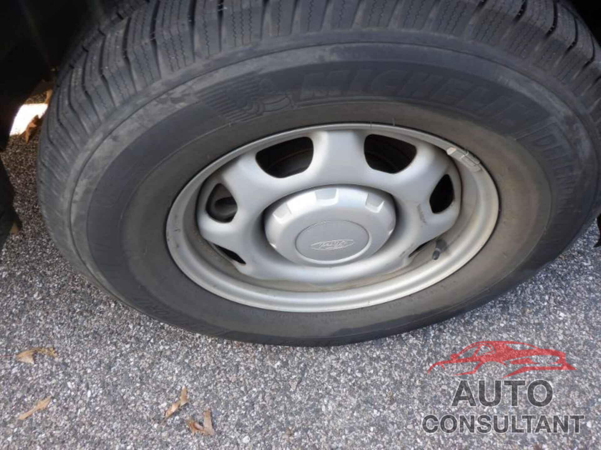 FORD F-150 2019 - 1FTMF1CB7KKD07210