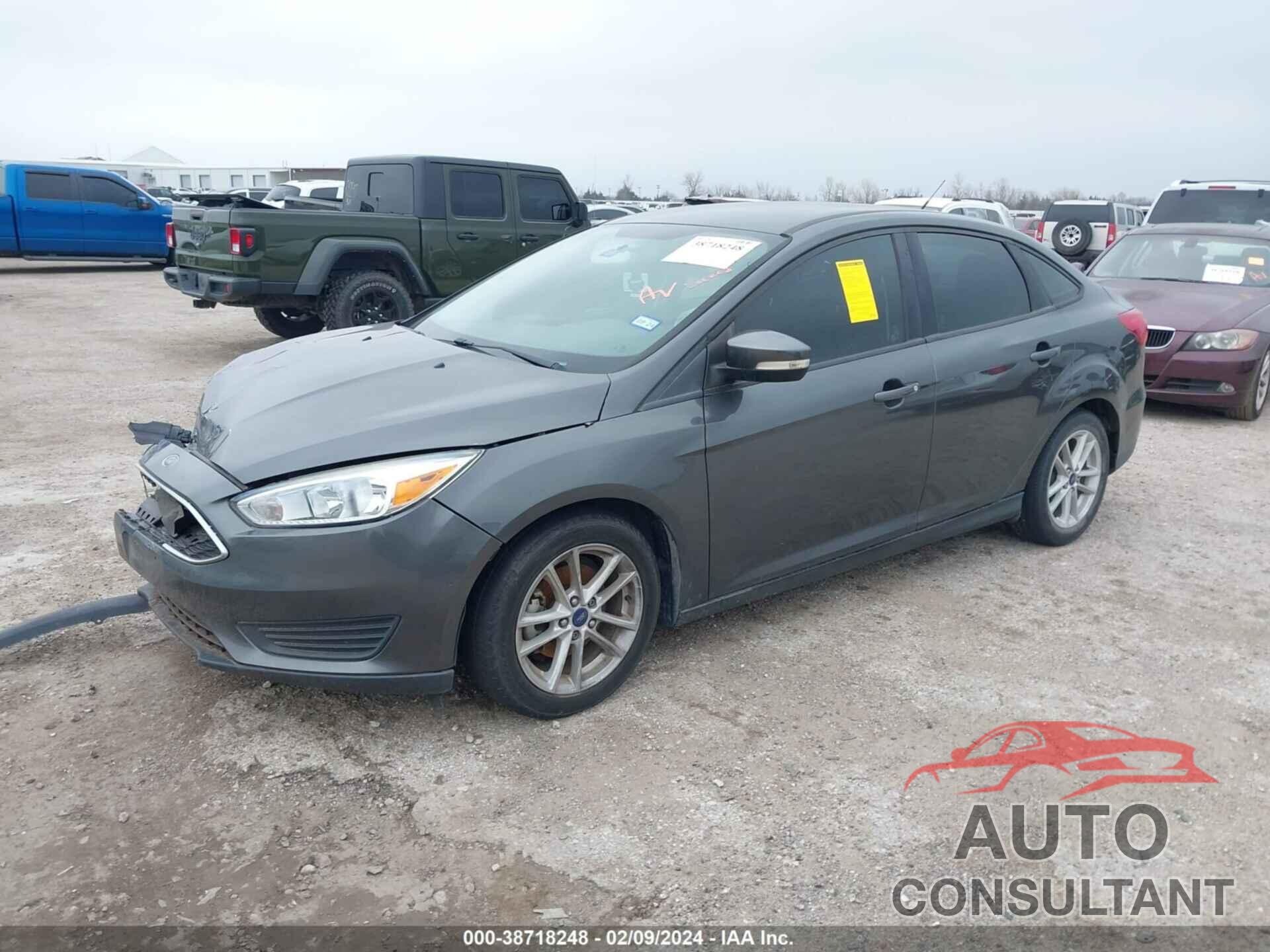 FORD FOCUS 2017 - 1FADP3F26HL235512