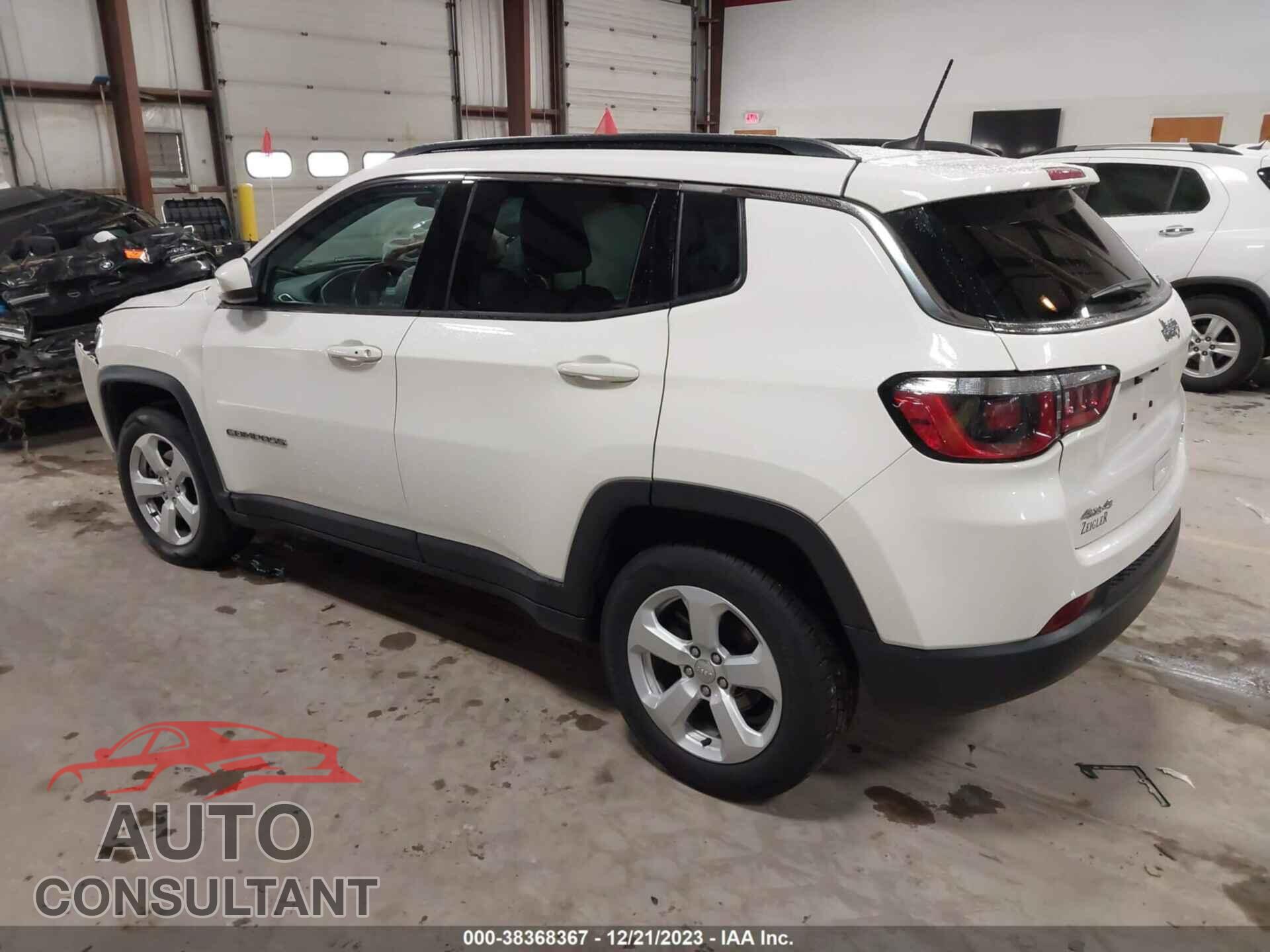JEEP COMPASS 2018 - 3C4NJDBB9JT185694