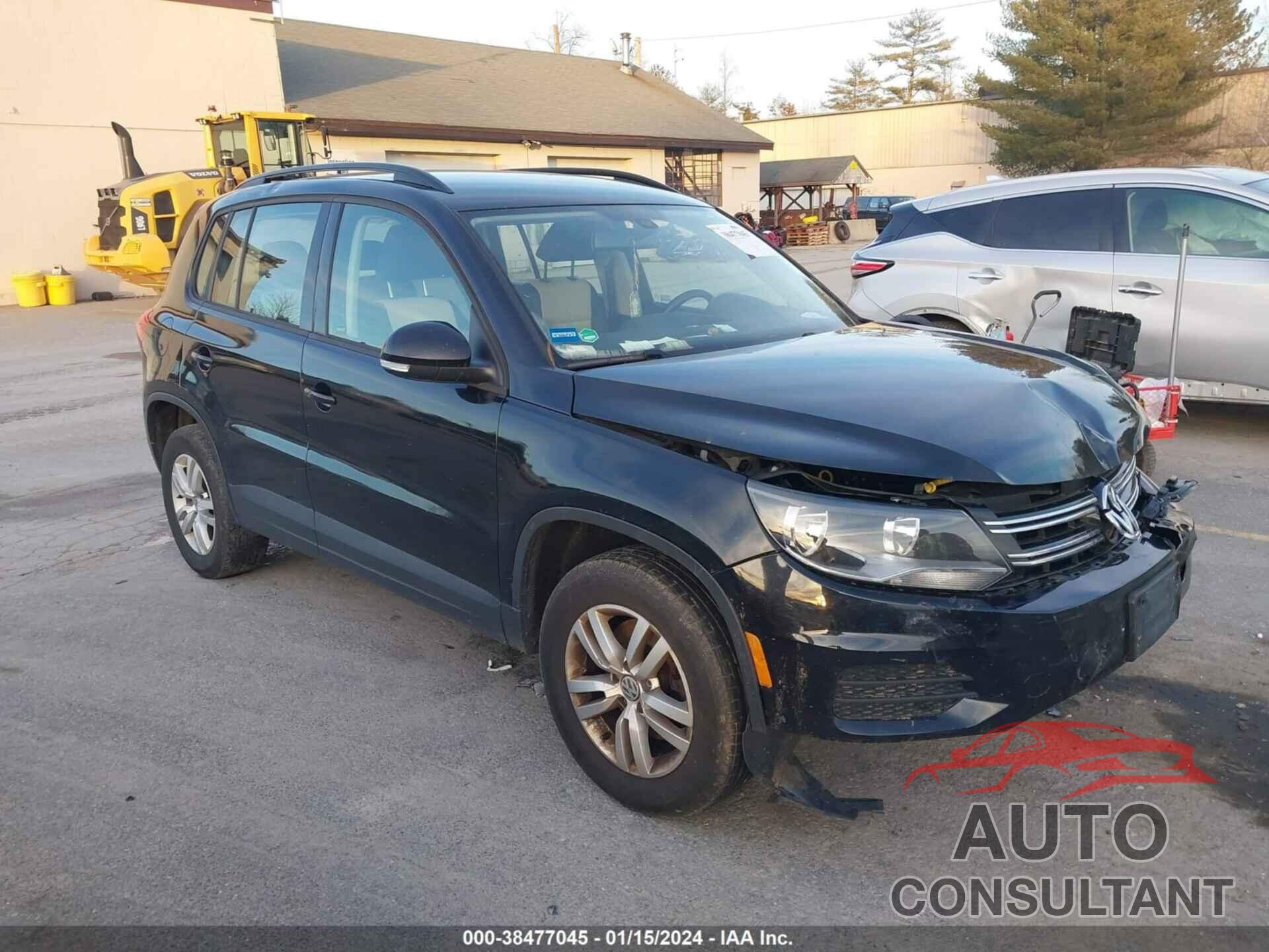 VOLKSWAGEN TIGUAN 2016 - WVGBV7AX5GW601048