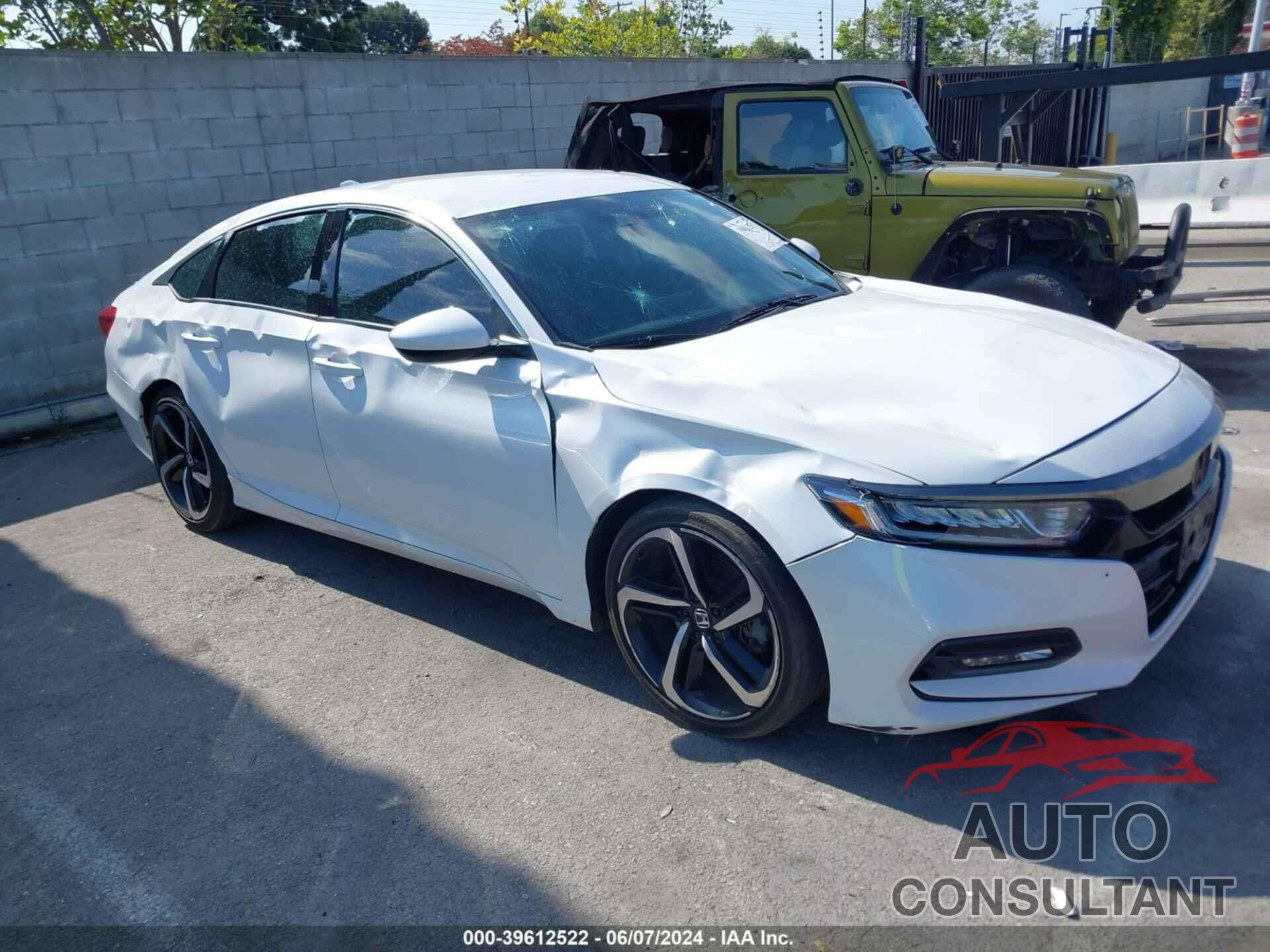 HONDA ACCORD 2019 - 1HGCV1F32KA075948