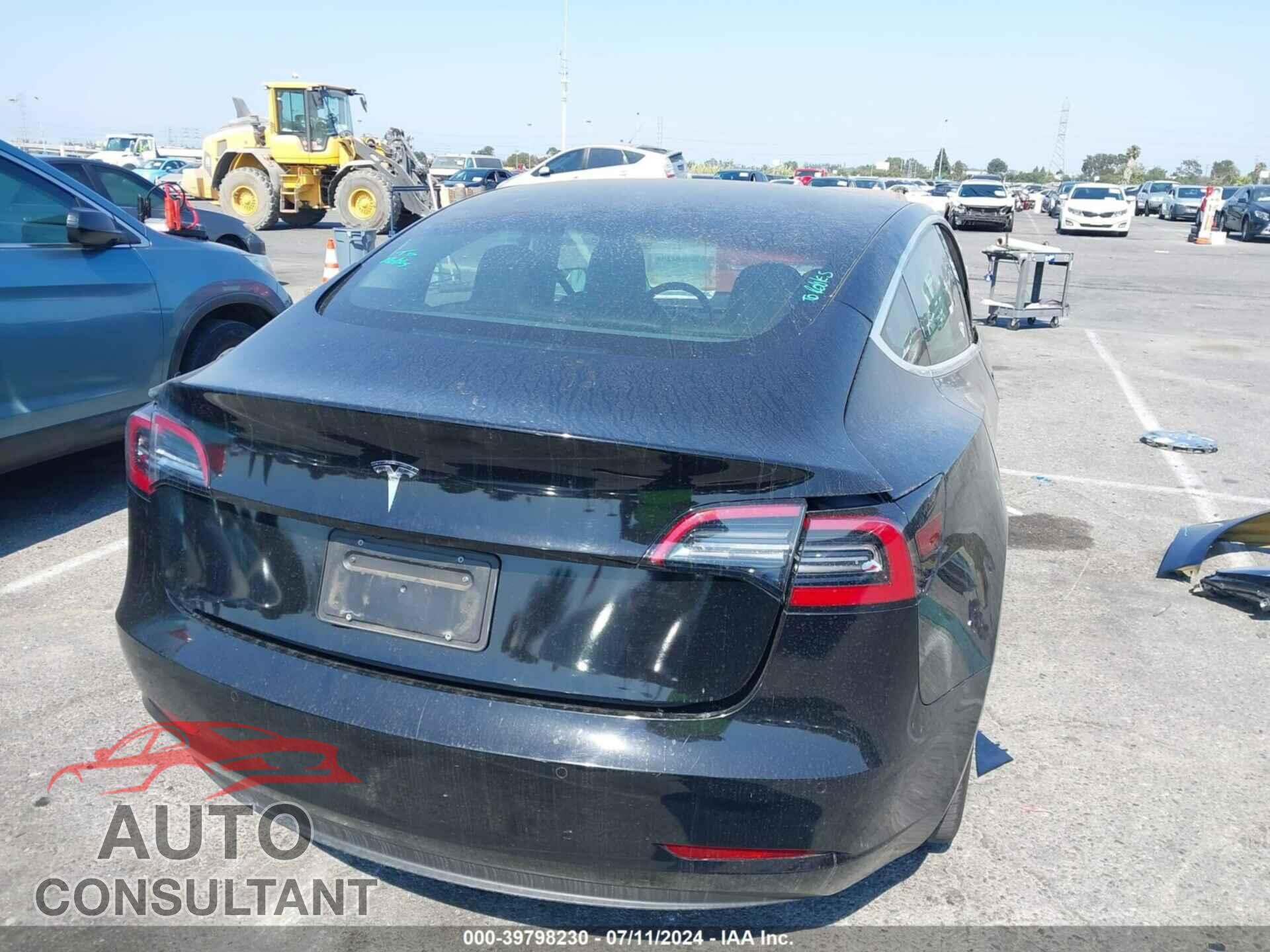 TESLA MODEL 3 2019 - 5YJ3E1EA3KF304546