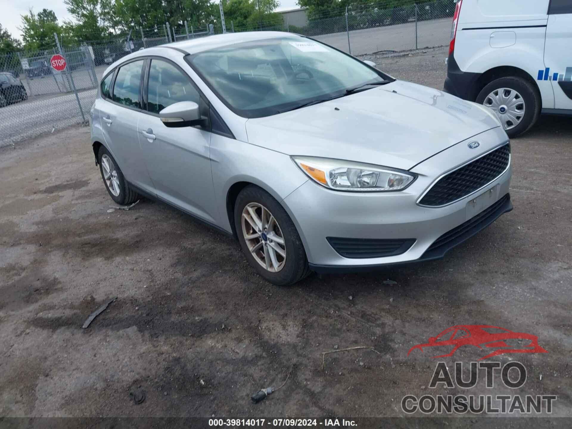 FORD FOCUS 2017 - 1FADP3K24HL242688