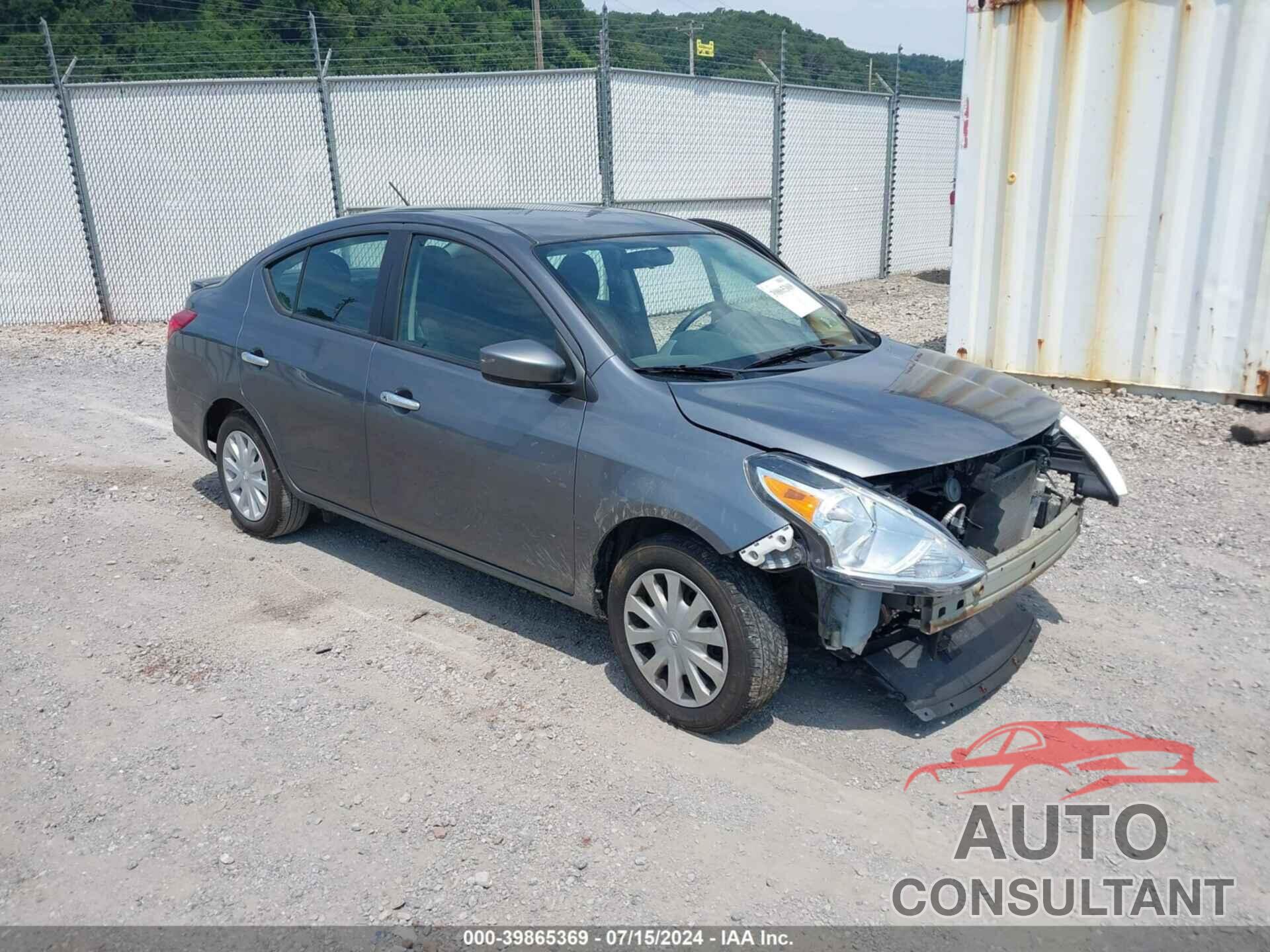 NISSAN VERSA 2018 - 3N1CN7AP9JL811466