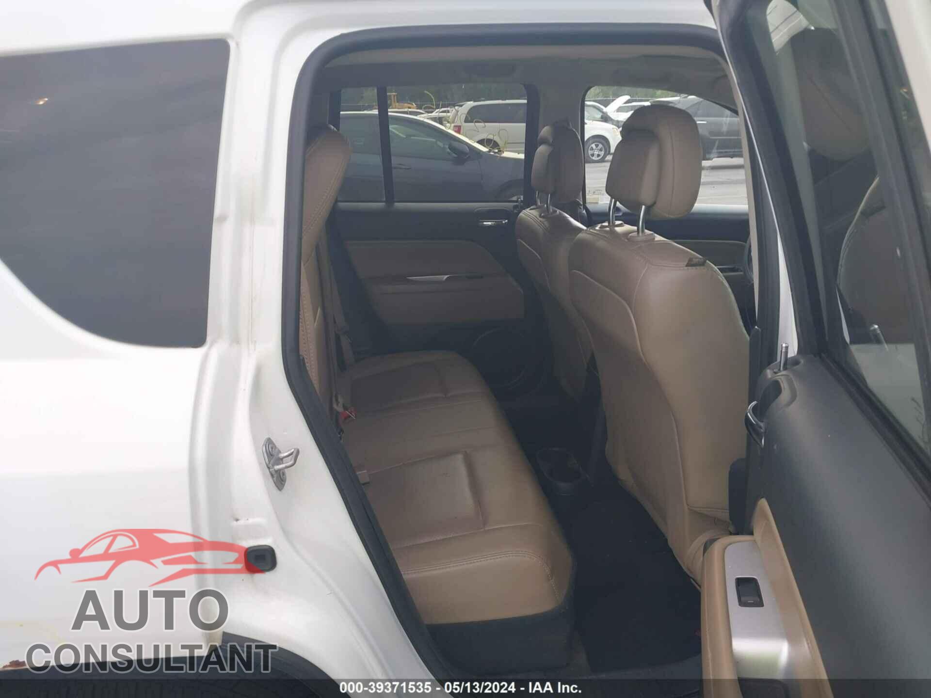 JEEP COMPASS 2017 - 1C4NJCEB3HD185681