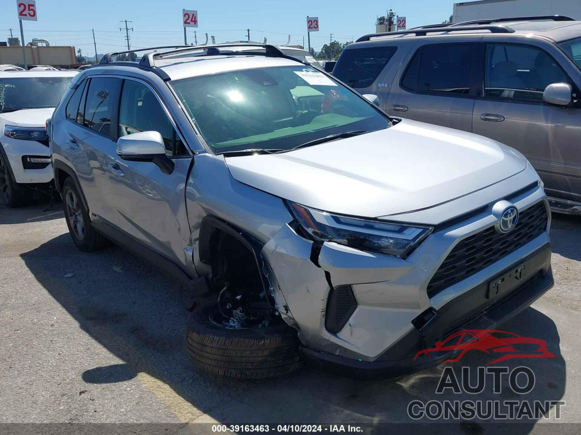 TOYOTA RAV4 2024 - JTMMWRFV9RD216619