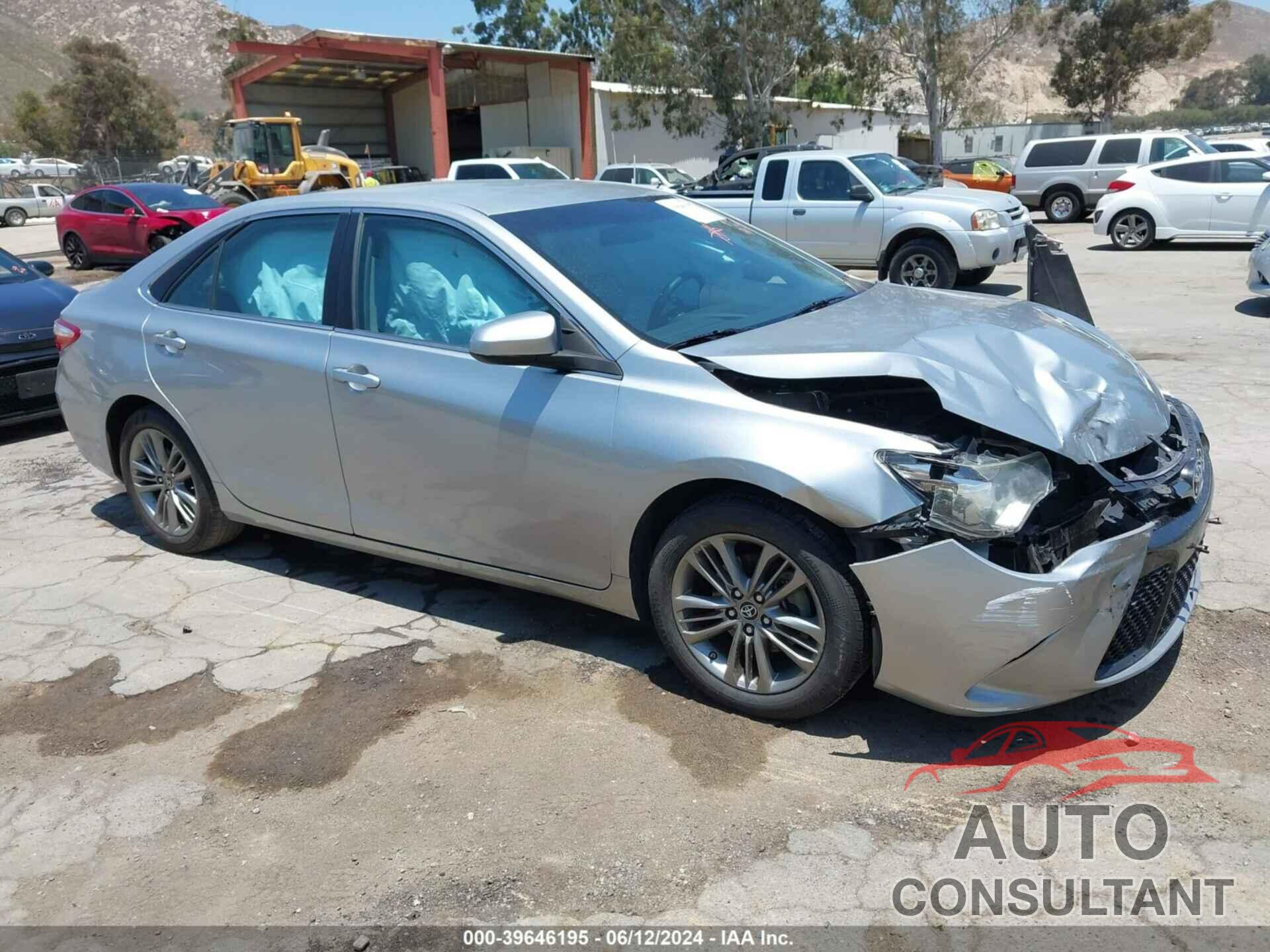 TOYOTA CAMRY 2016 - 4T1BF1FK3GU227882