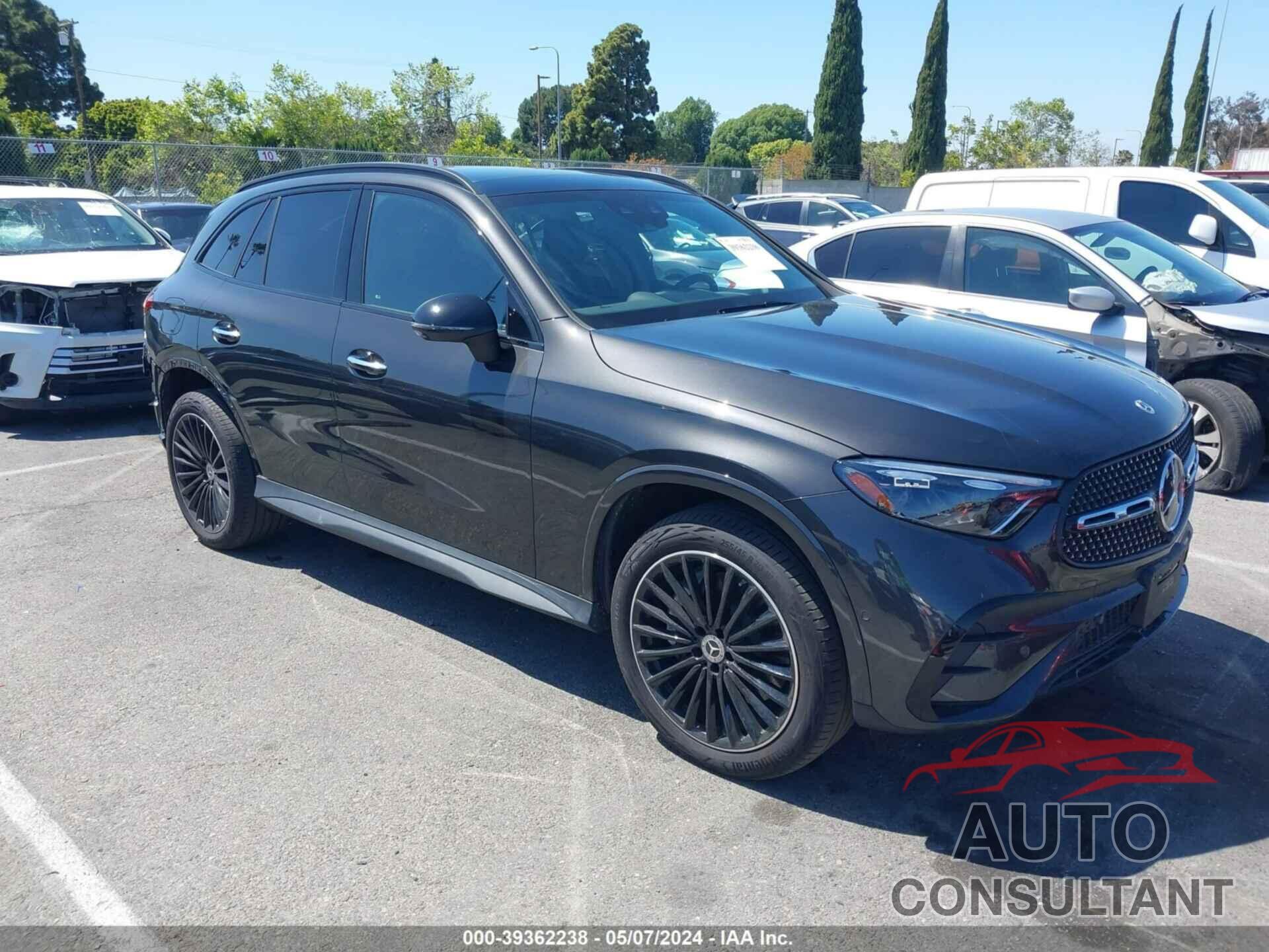 MERCEDES-BENZ GLC 300 2023 - W1NKM4HB8PF026940