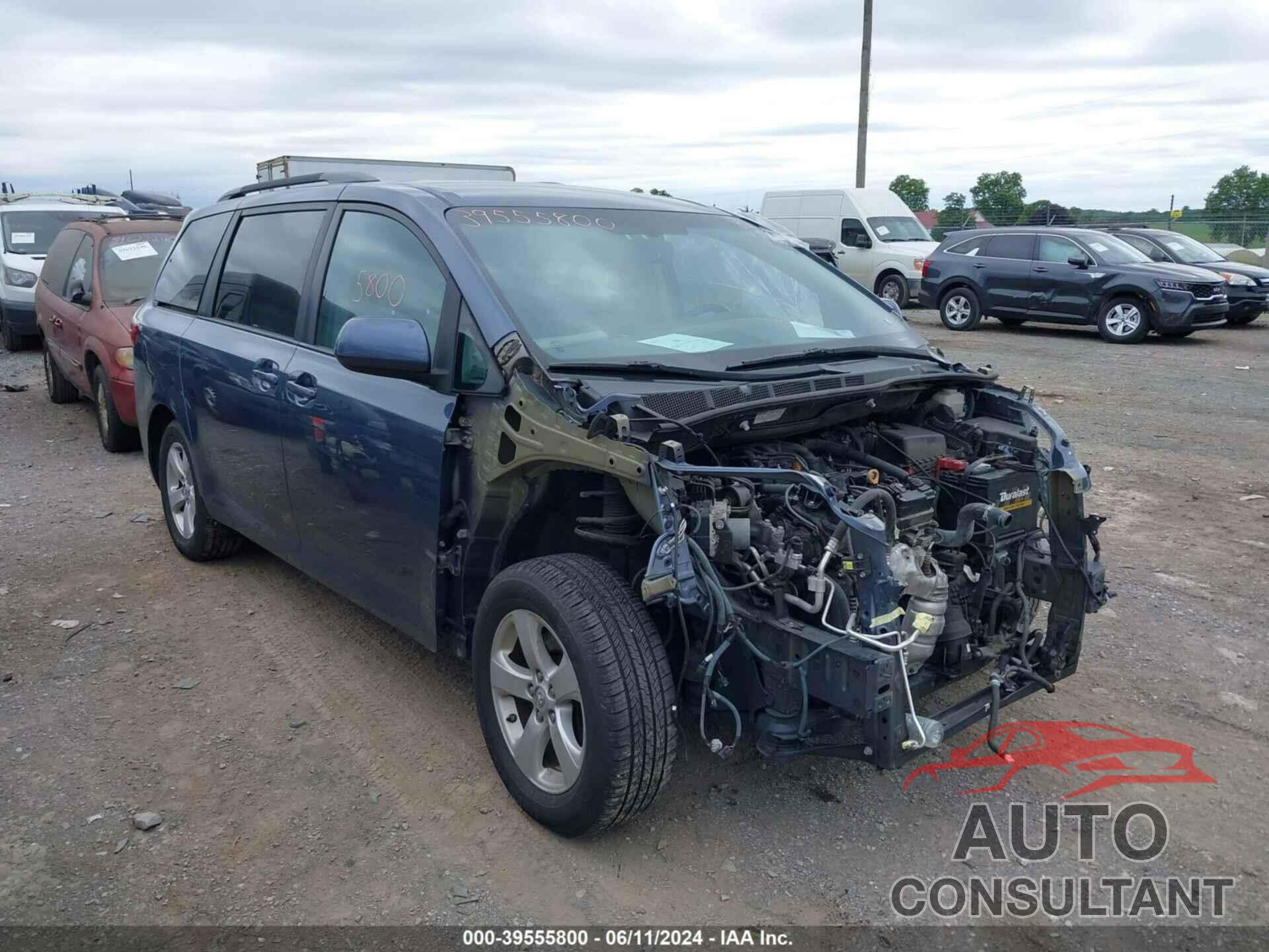 TOYOTA SIENNA 2017 - 5TDKZ3DCXHS841059