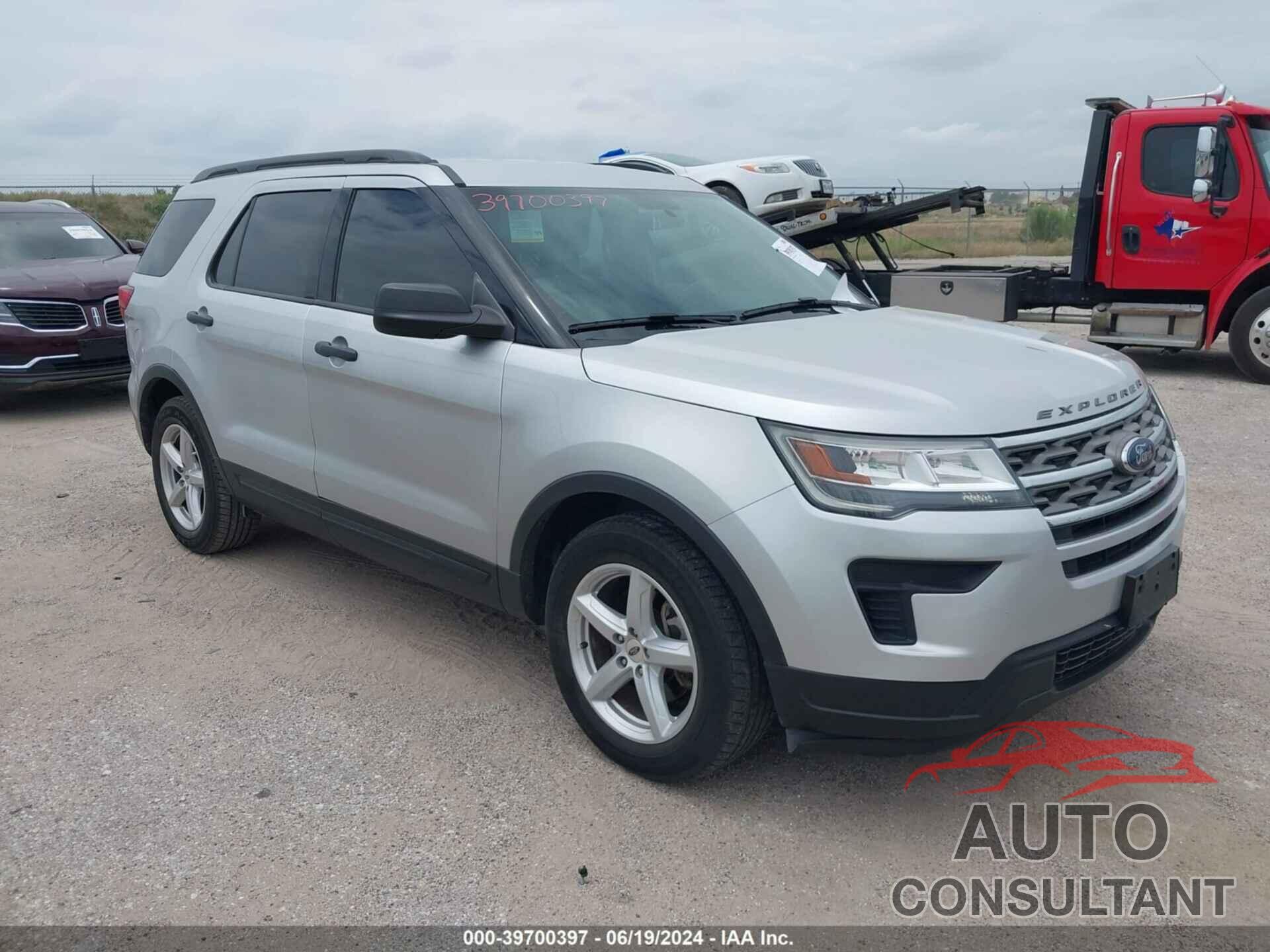 FORD EXPLORER 2018 - 1FM5K7B82JGA67361