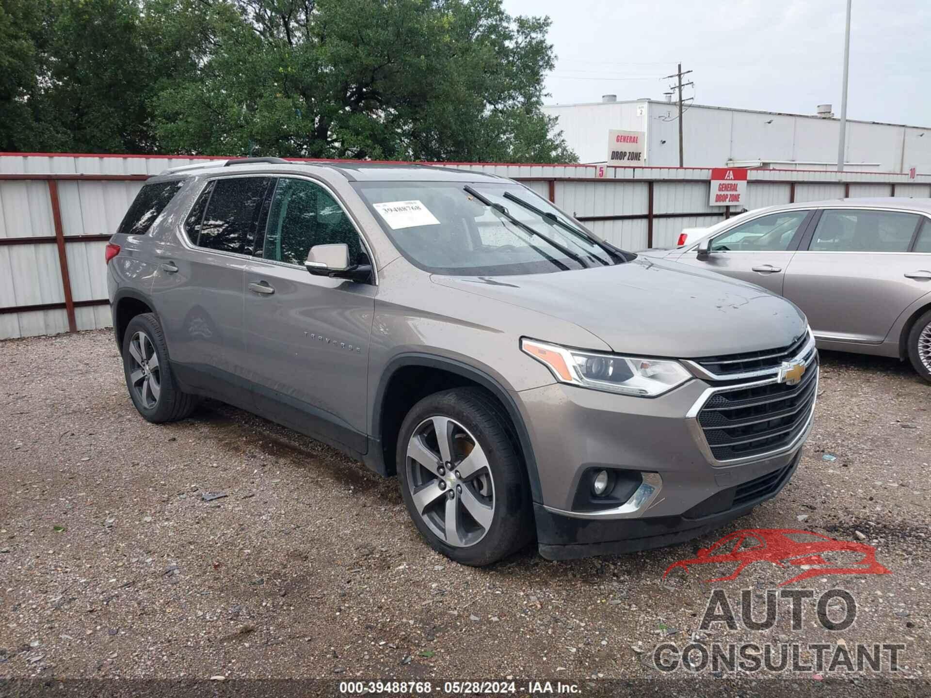 CHEVROLET TRAVERSE 2018 - 1GNERHKW4JJ268435