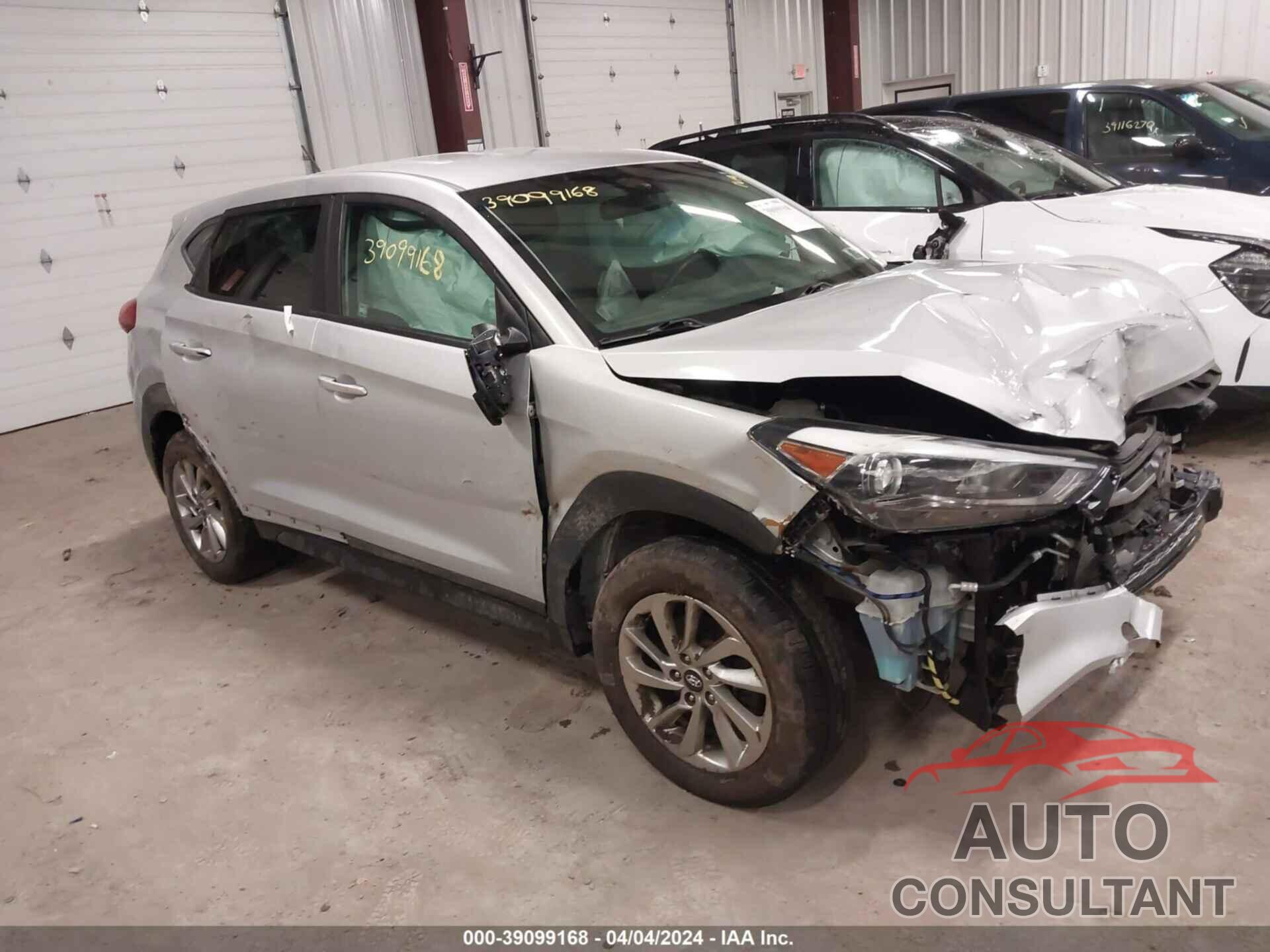 HYUNDAI TUCSON 2018 - KM8J2CA49JU657287